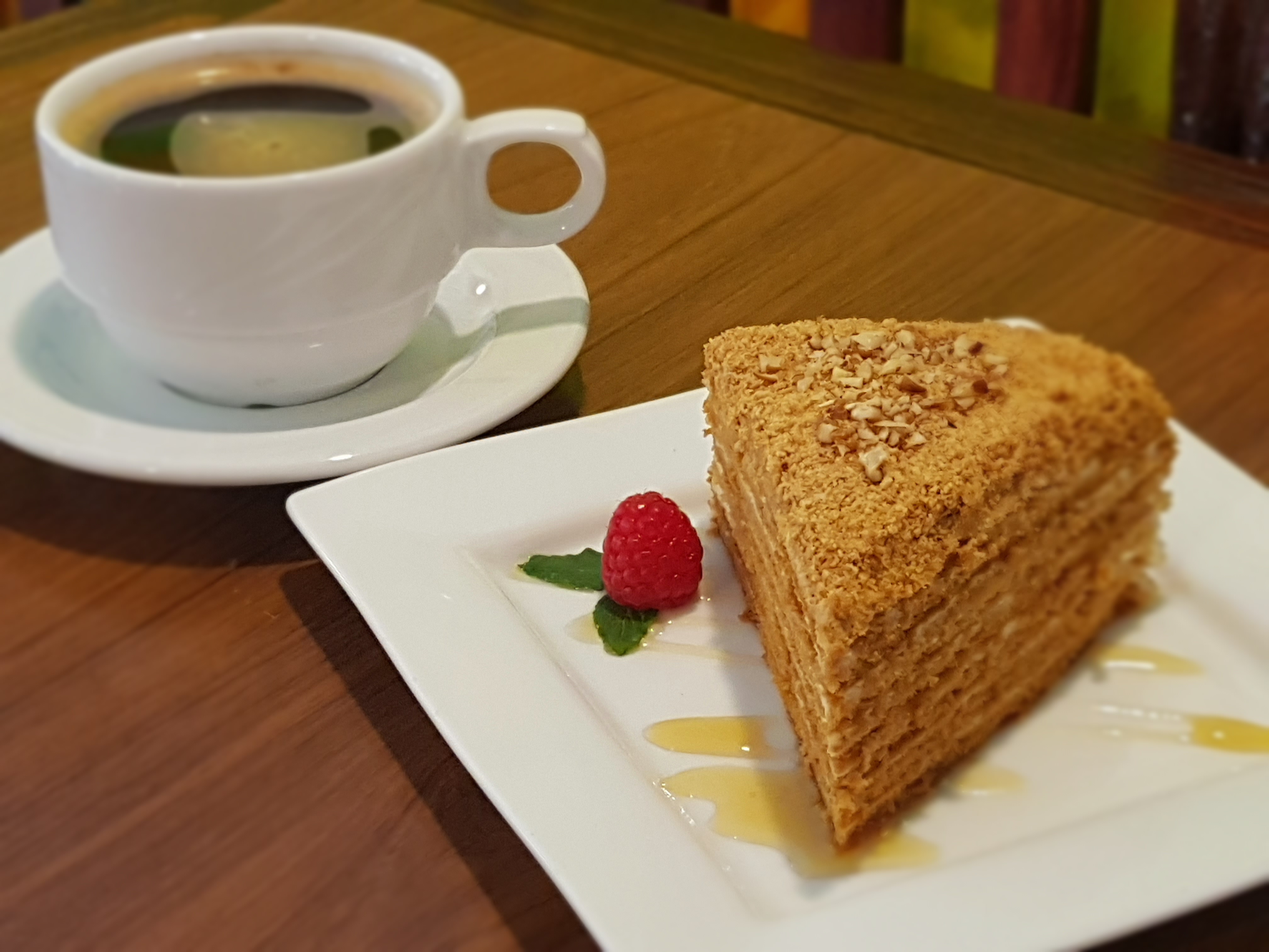 Kolobok Nápoles Restaurante Ruso image 1