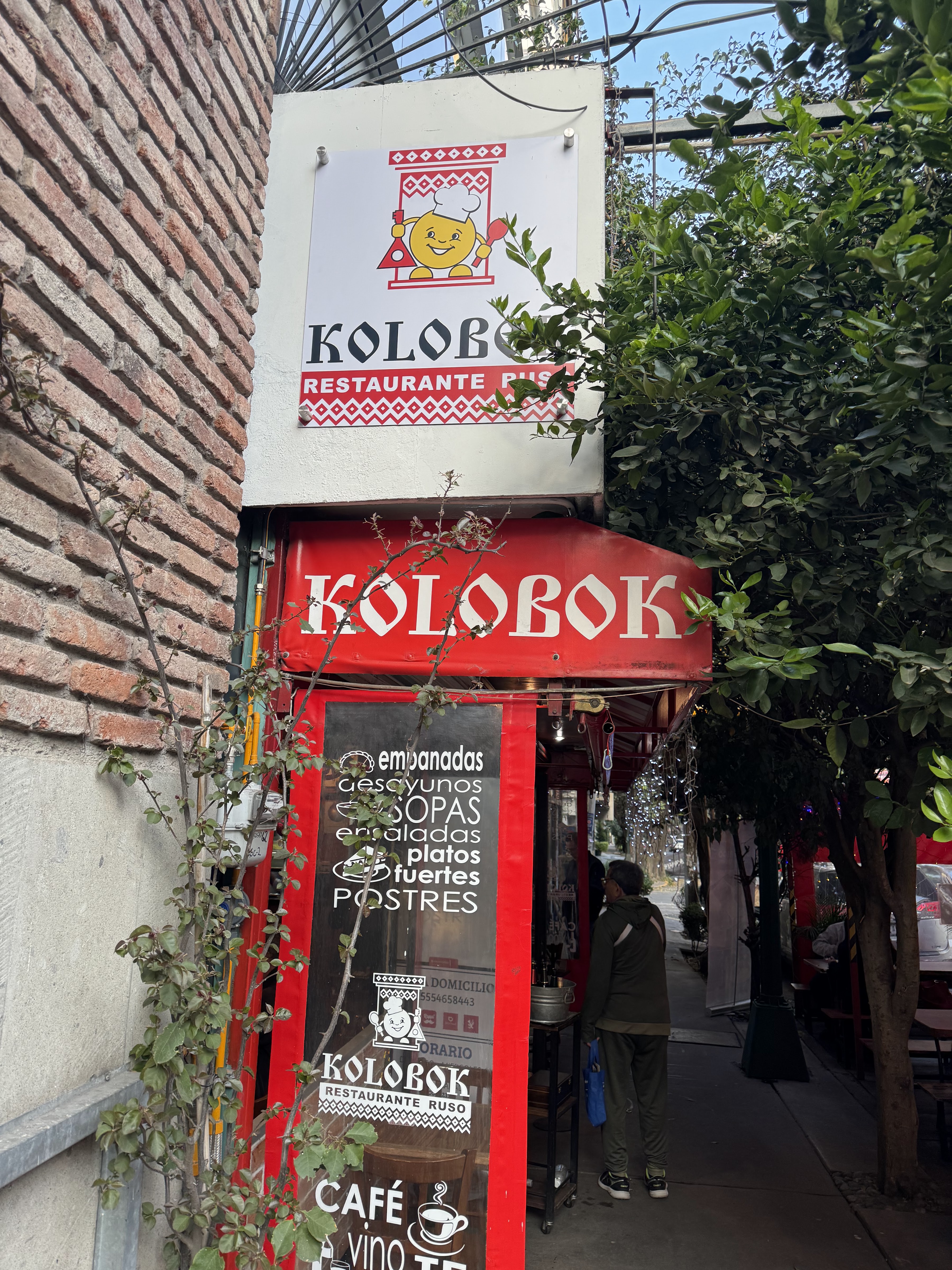 Kolobok Nápoles Restaurante Ruso image 6