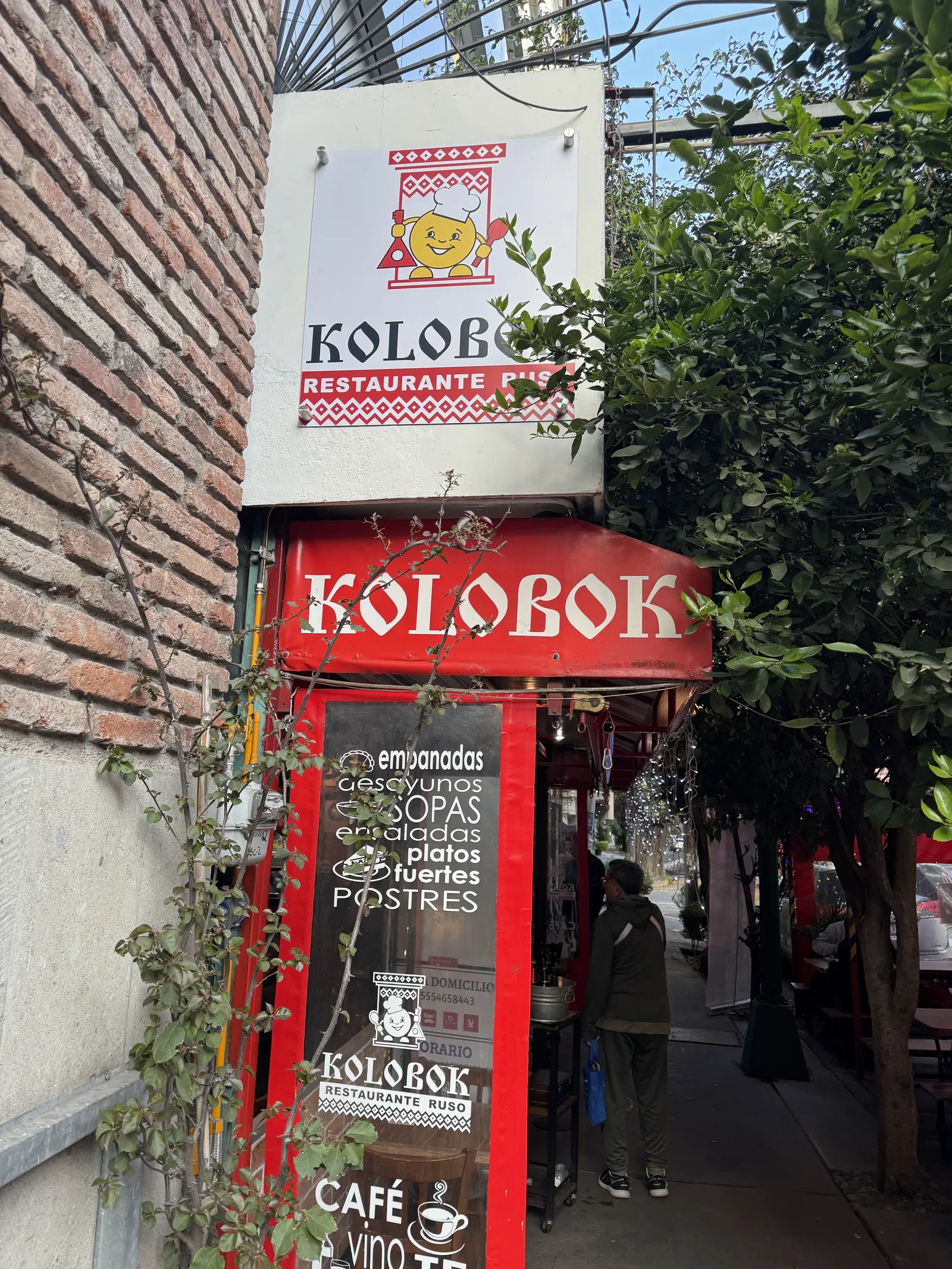 Kolobok Nápoles Restaurante Ruso image 6