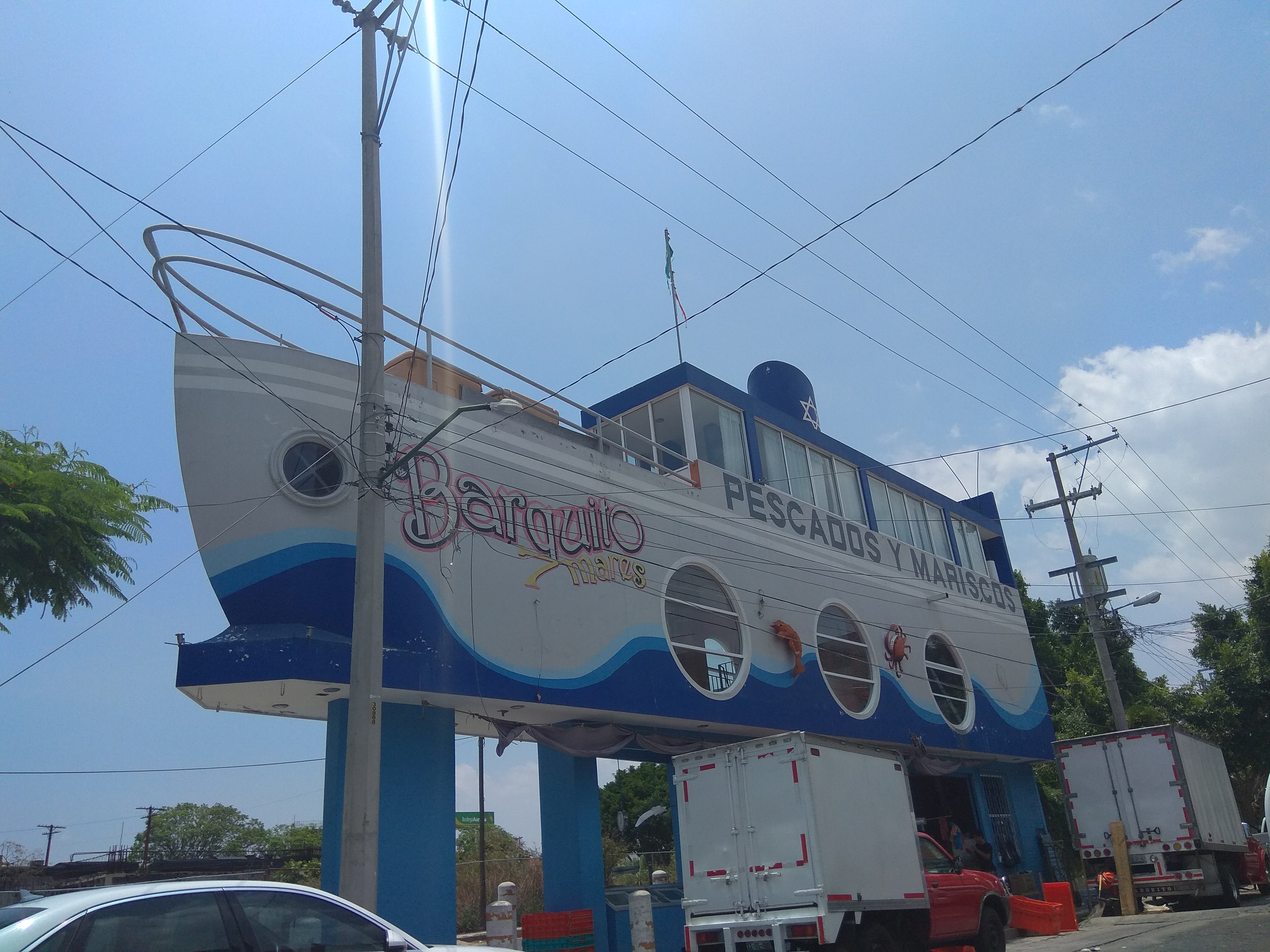 Pescaderia El Barquito 7 Mares image 3