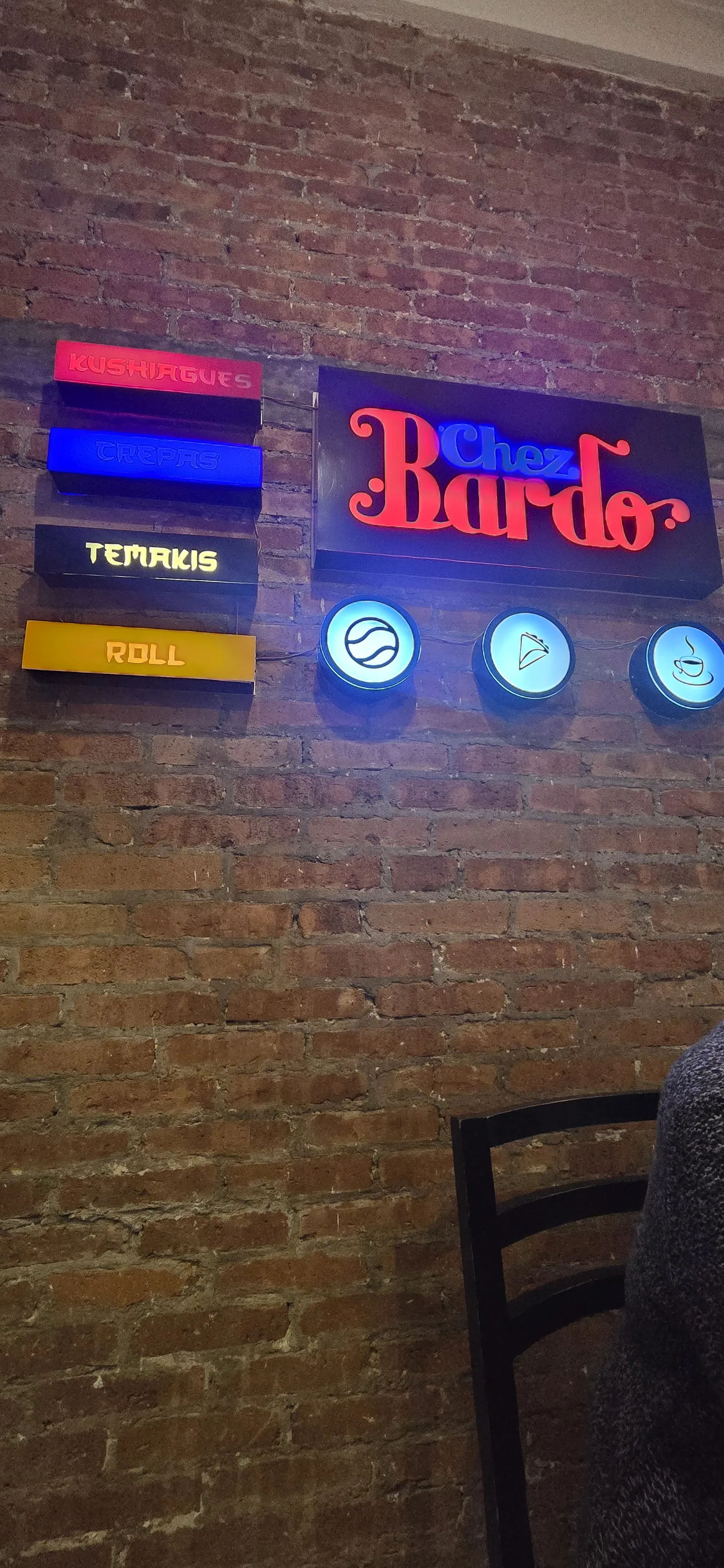 Chez Bardo image 10
