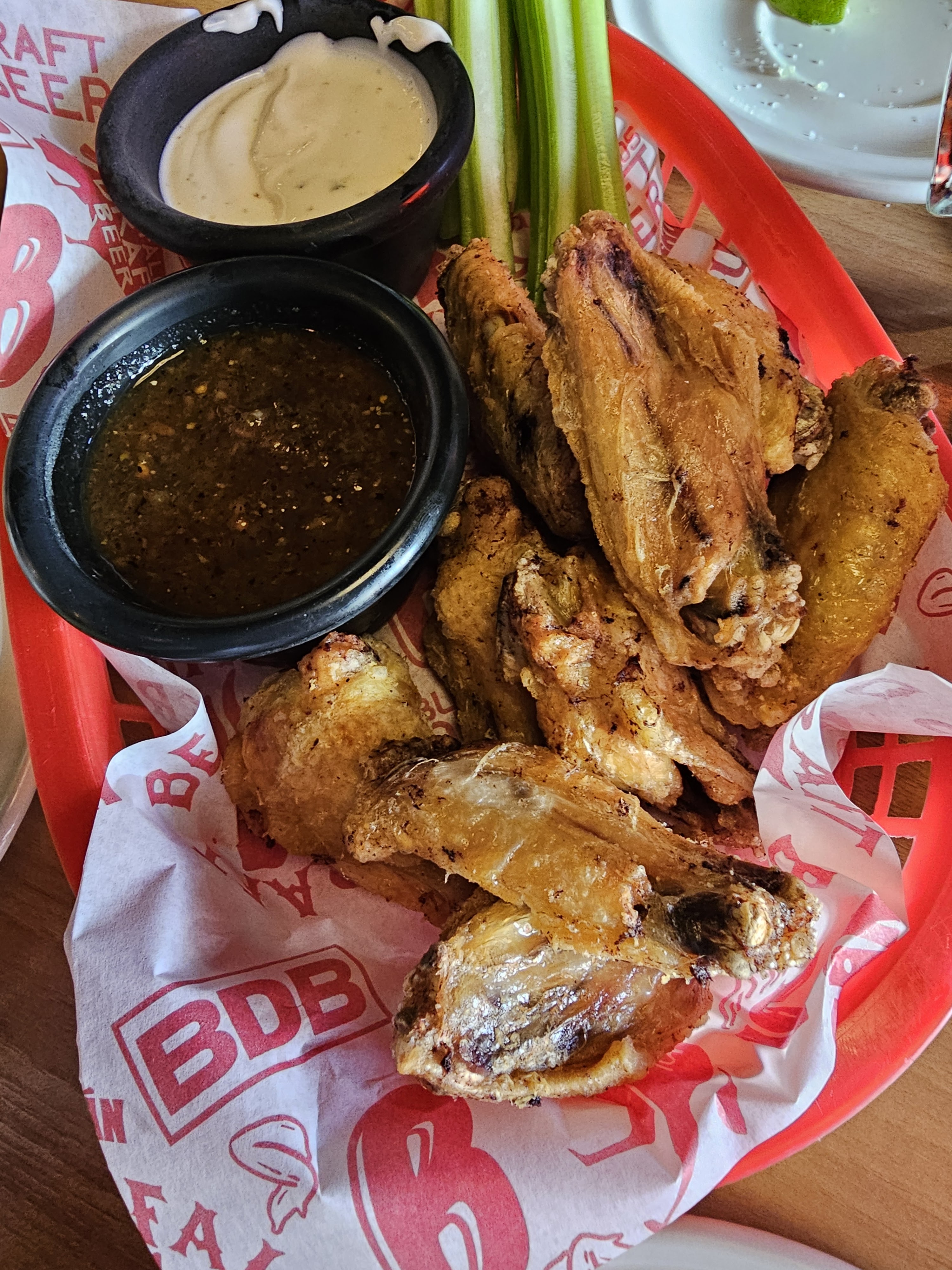 Buffalos Draft Beer image 5