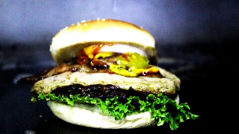 A la burgeer image 5