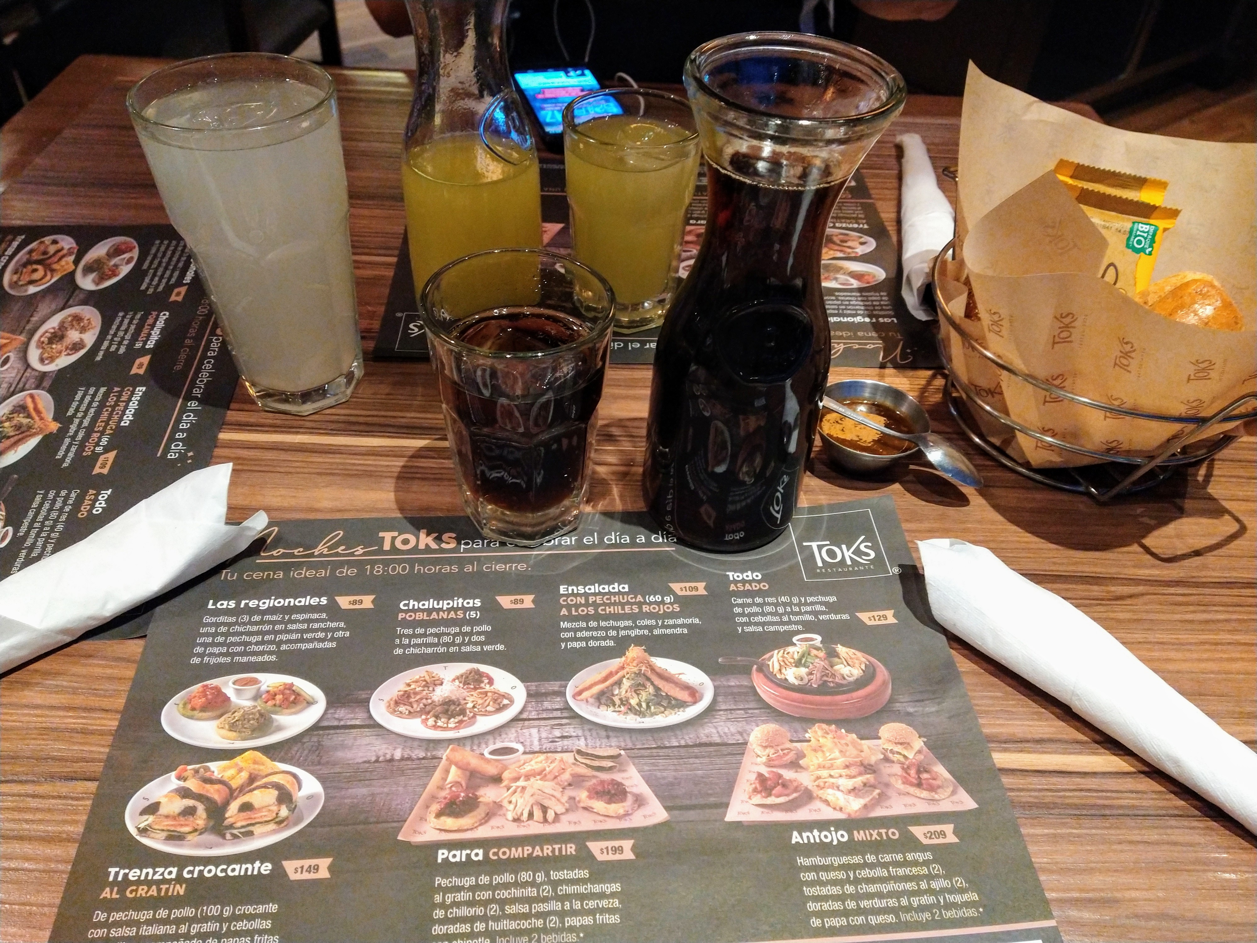 Toks Plaza San Jerónimo image 8