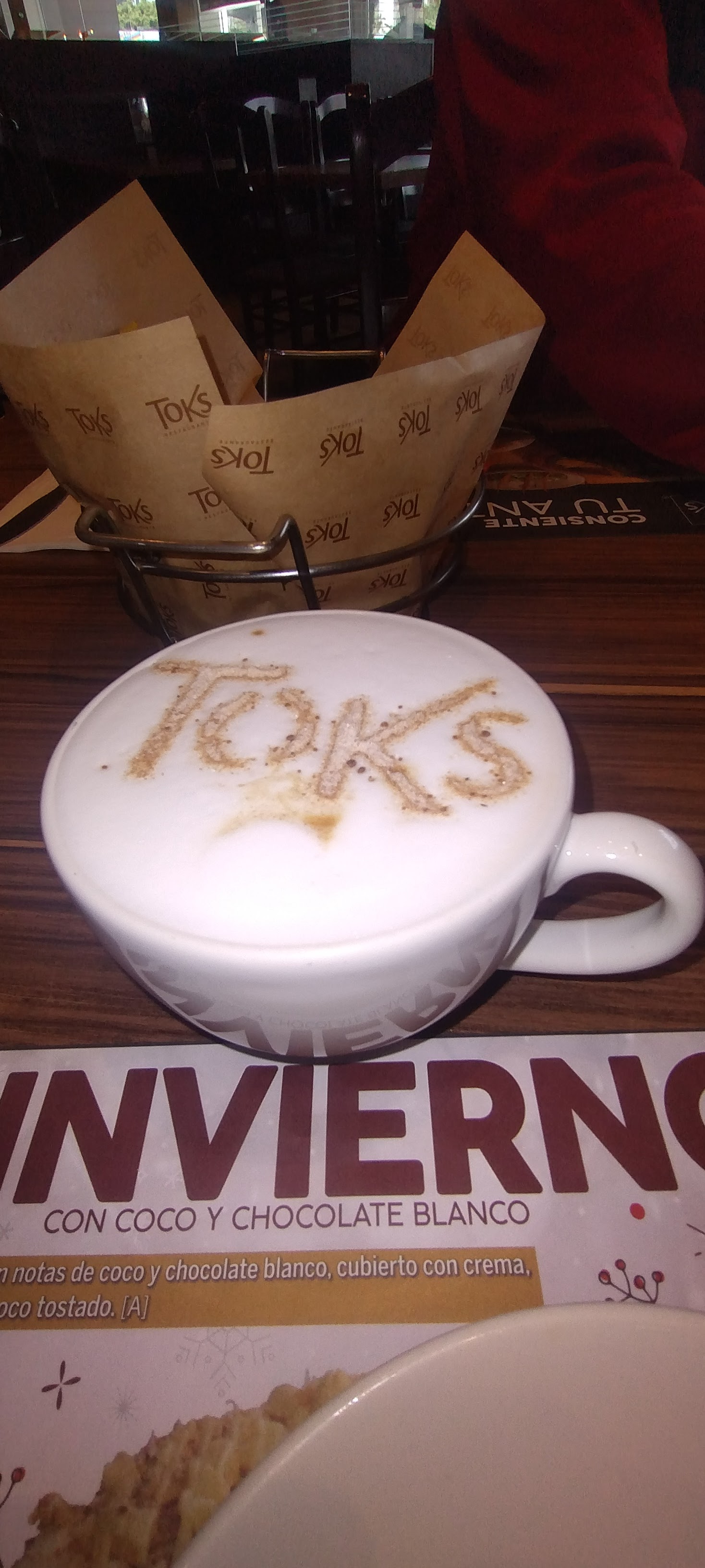 Toks Plaza San Jerónimo image 10