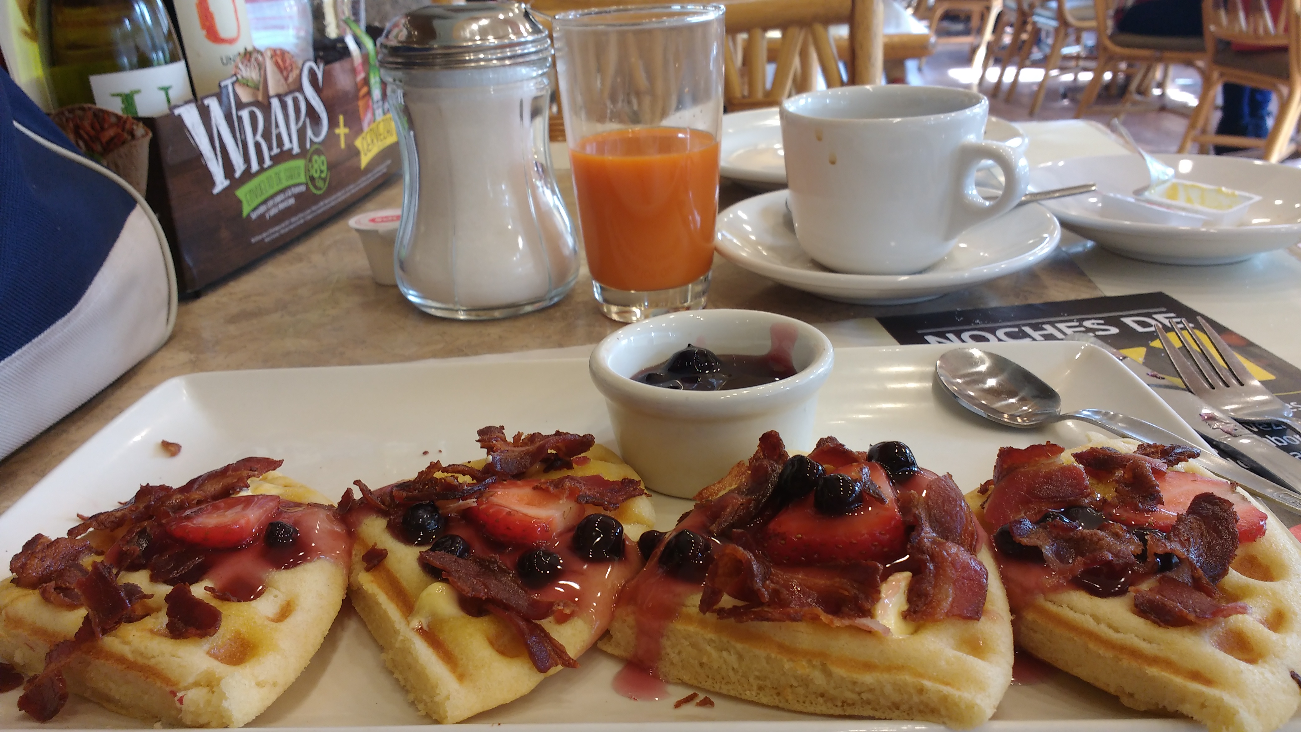 Vips San Jerónimo image 2