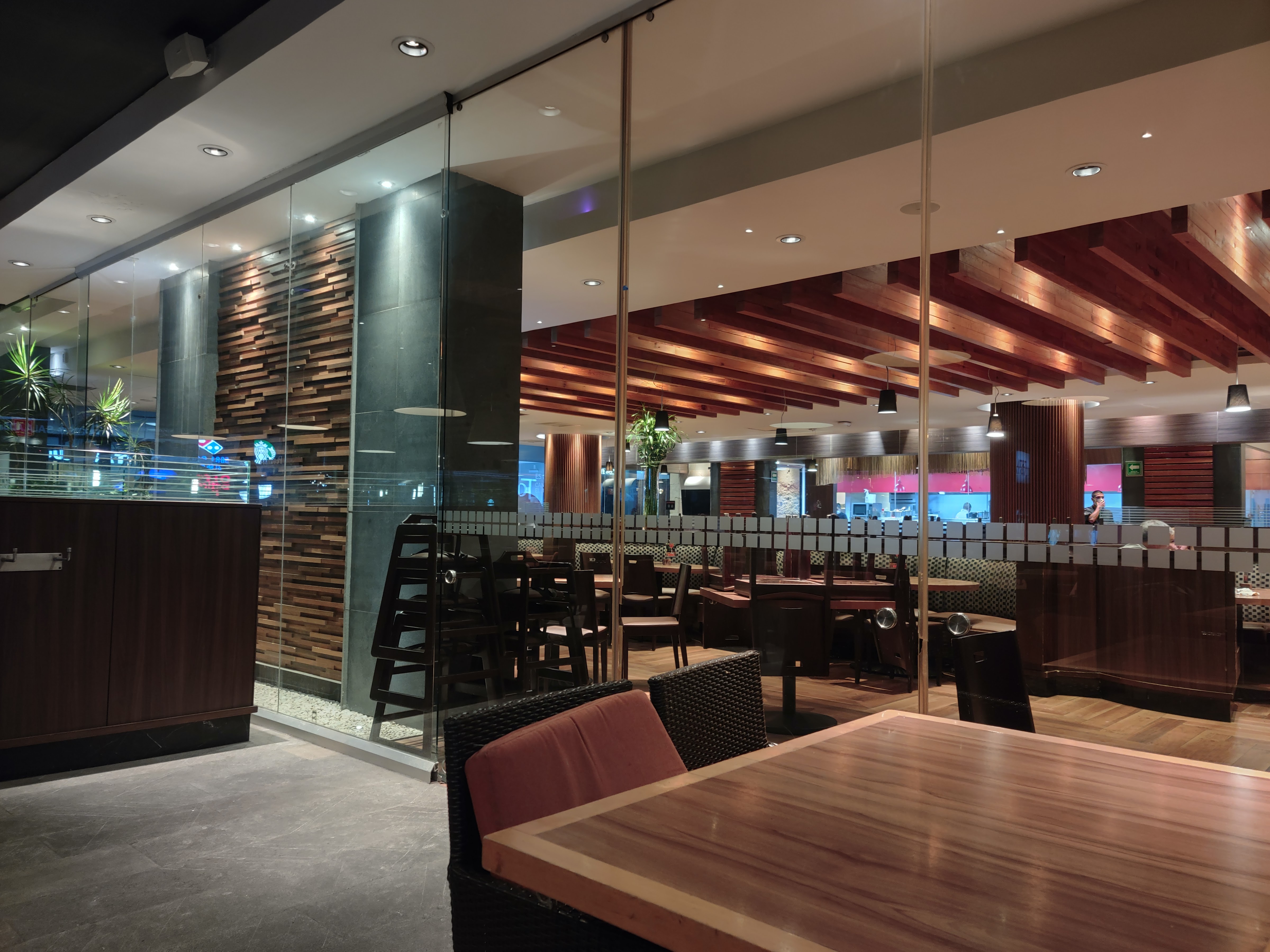 Toks Pasaje San Jerónimo image 4