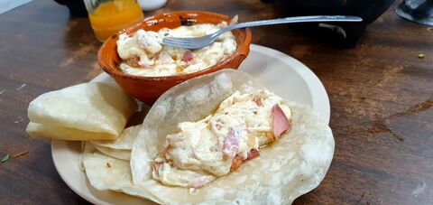 Taquería La Linterna image 4