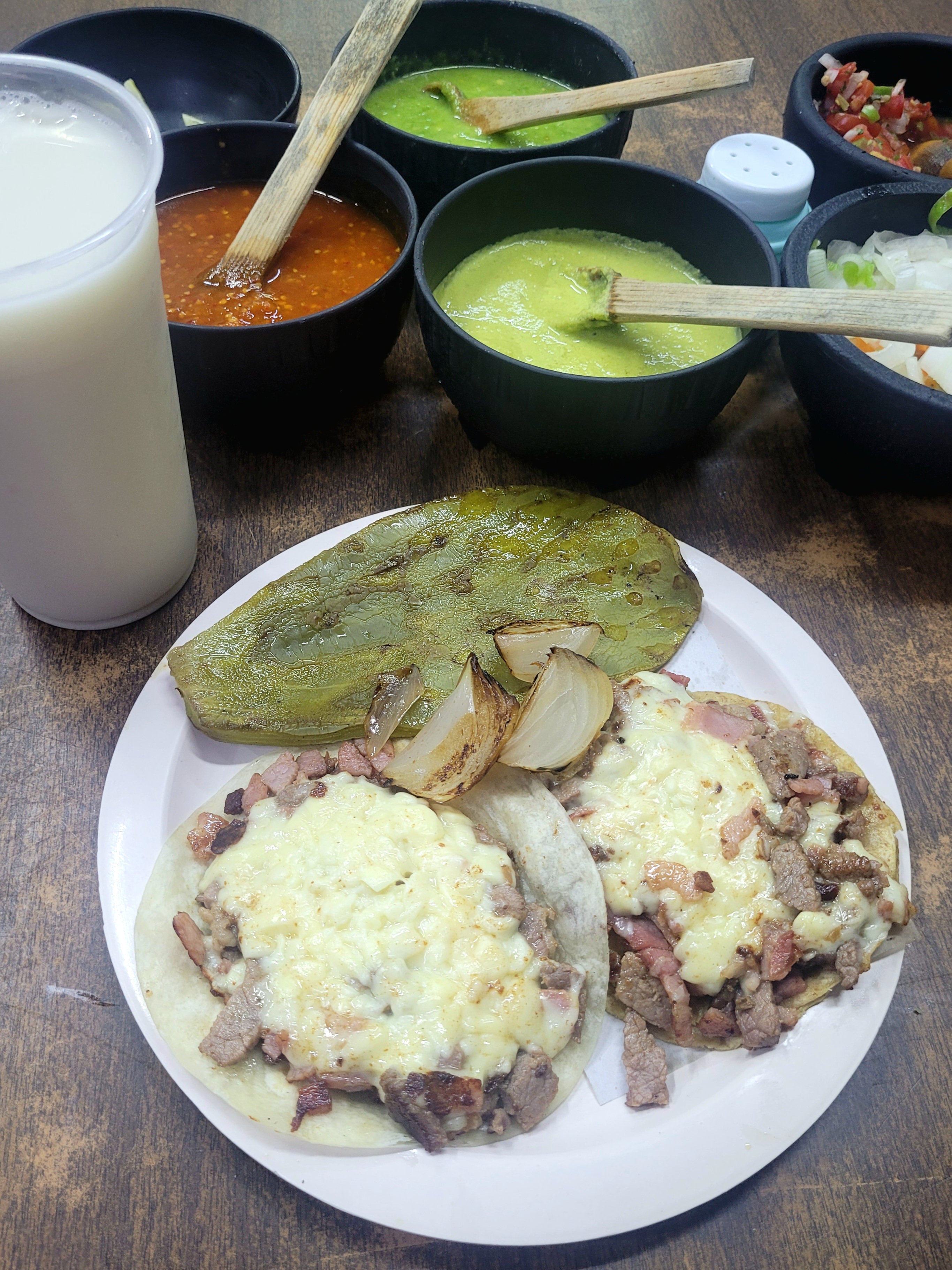 Taquería La Linterna image 6