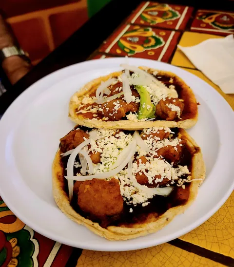 La Picadita Jarocha Sucursal Malecón image 10
