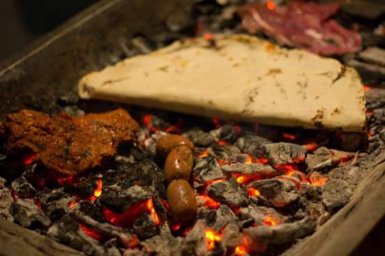 Las Tlayudas al Carbón image 5