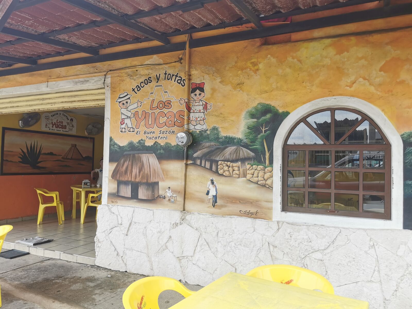 Los Yucas image 4
