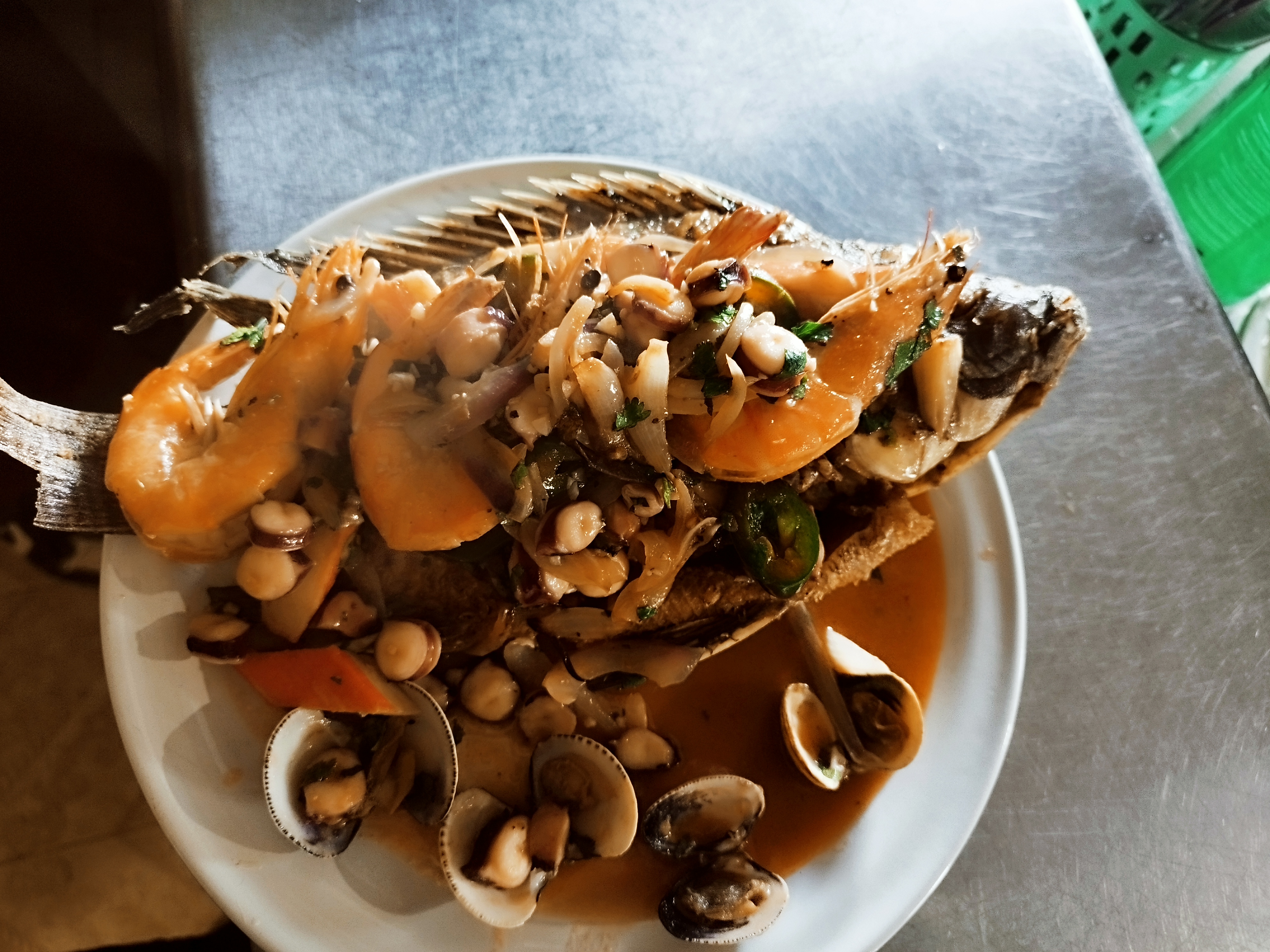 Mariscos Luna image 2