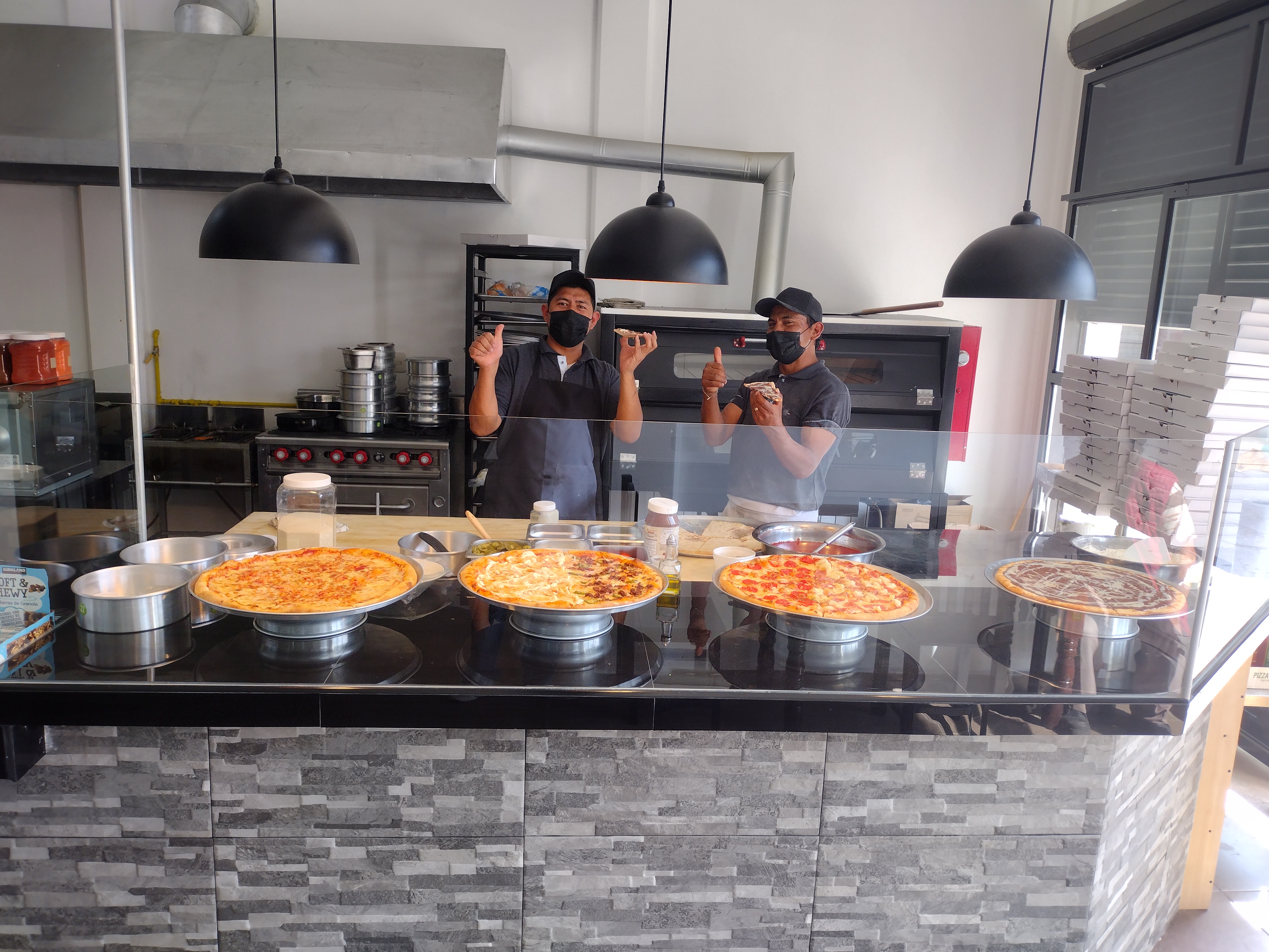 BELLA MIA PIZZERÍA image 1