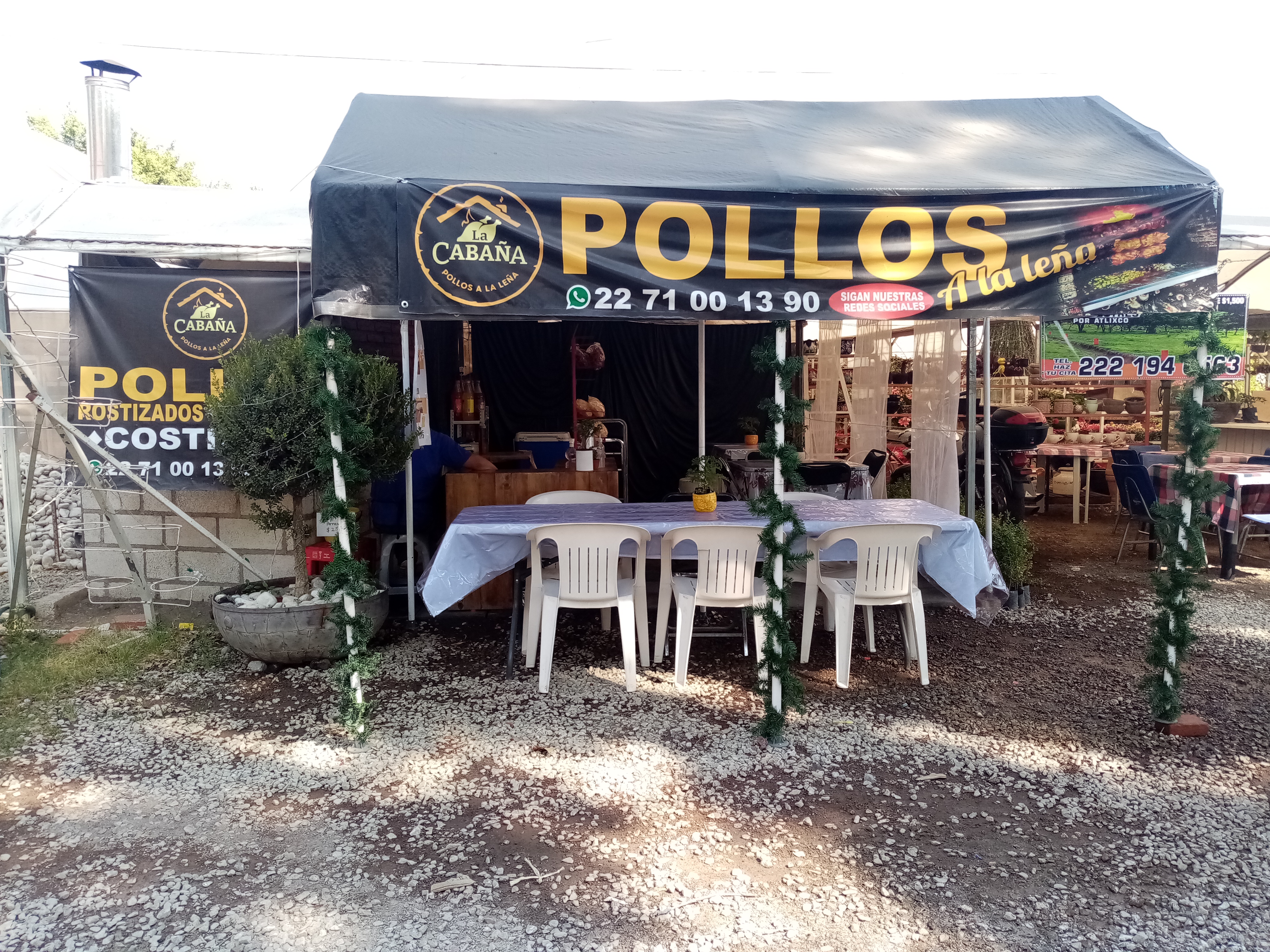 "La Cabaña" pollos a la leña image 3