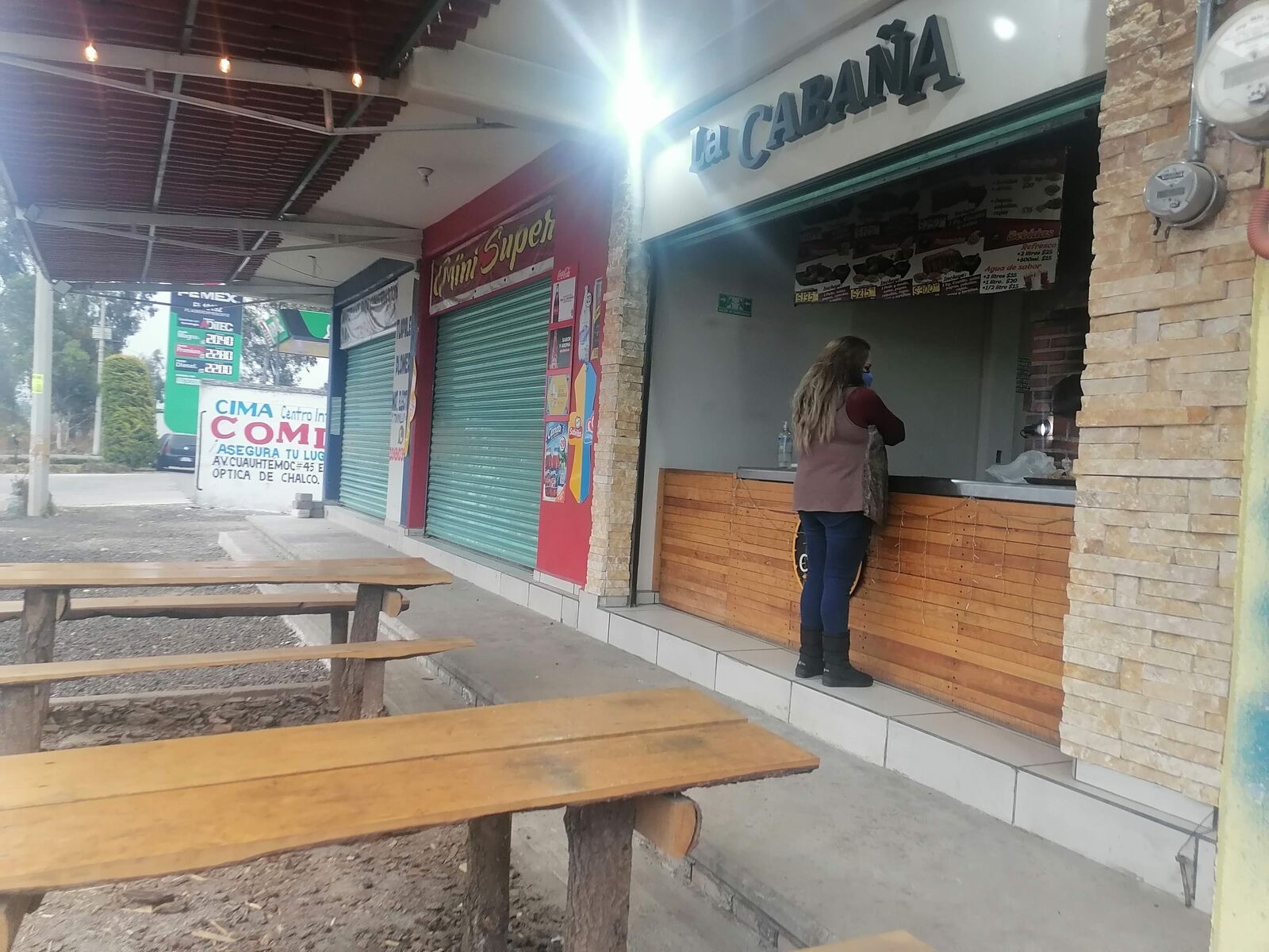 "La Cabaña" pollos a la leña image 4