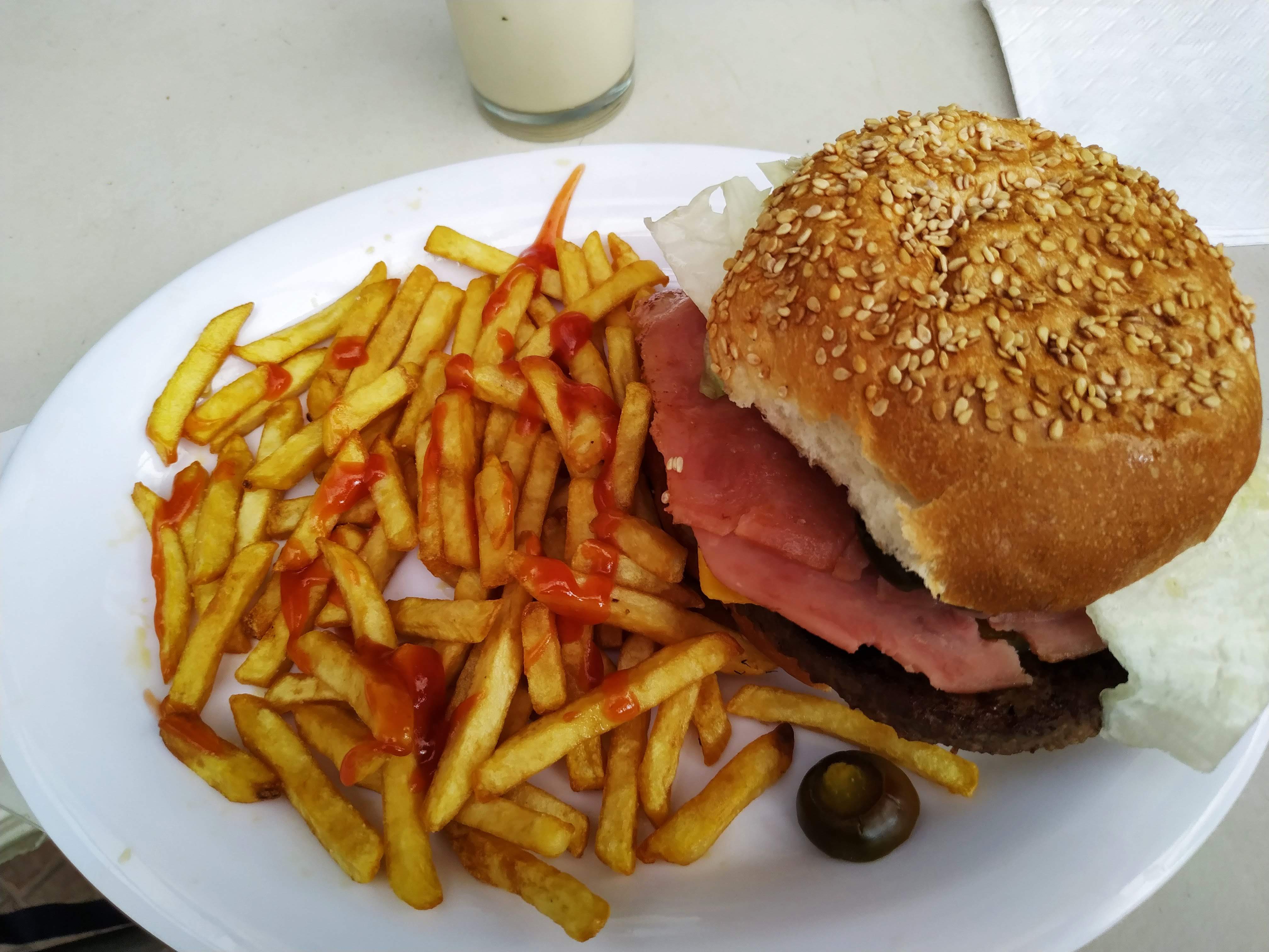 TORTAS EL PORTÓN image 1