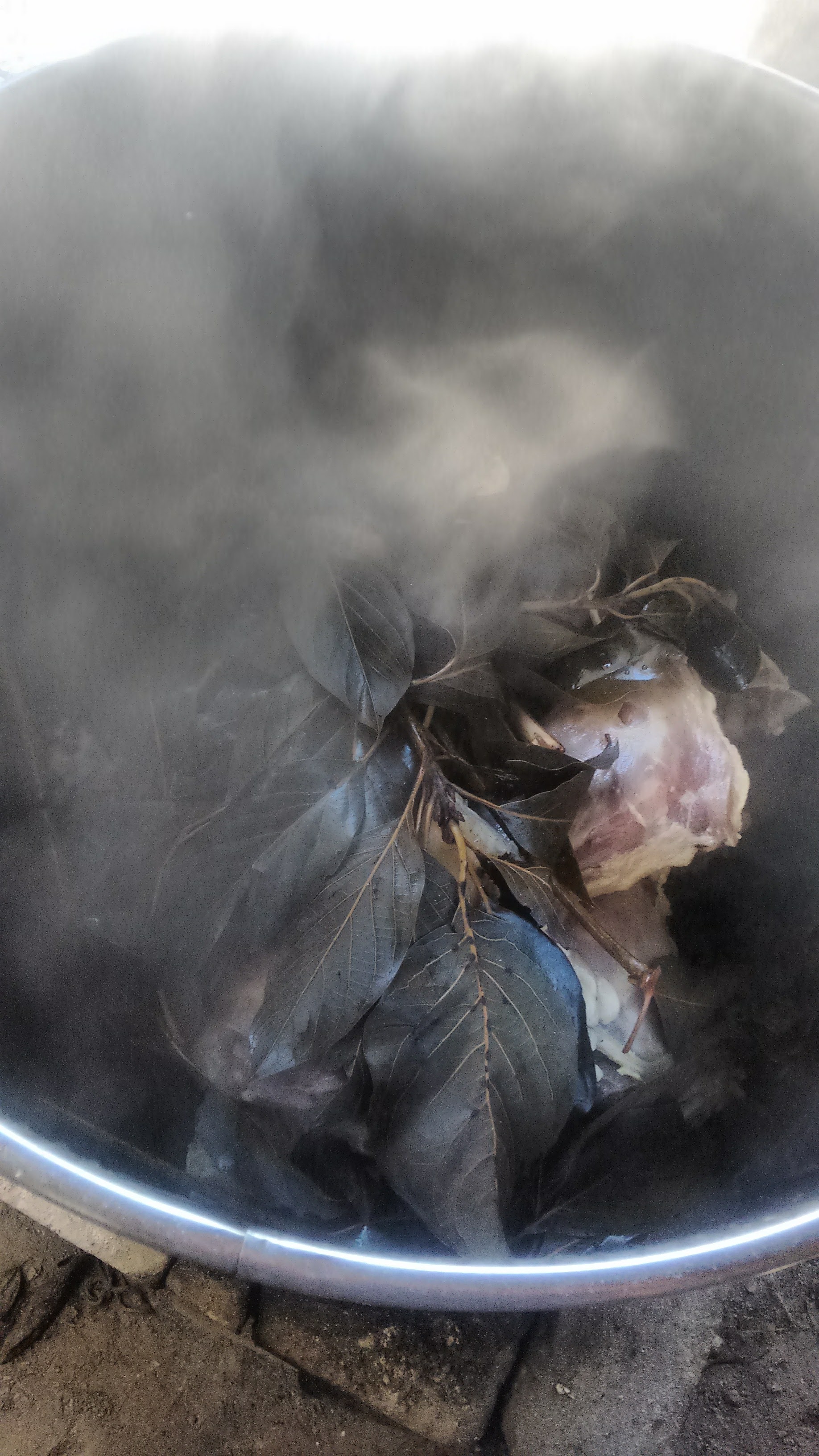 Barbacoa de chivo y mixiotes los 3 panchitos image 2