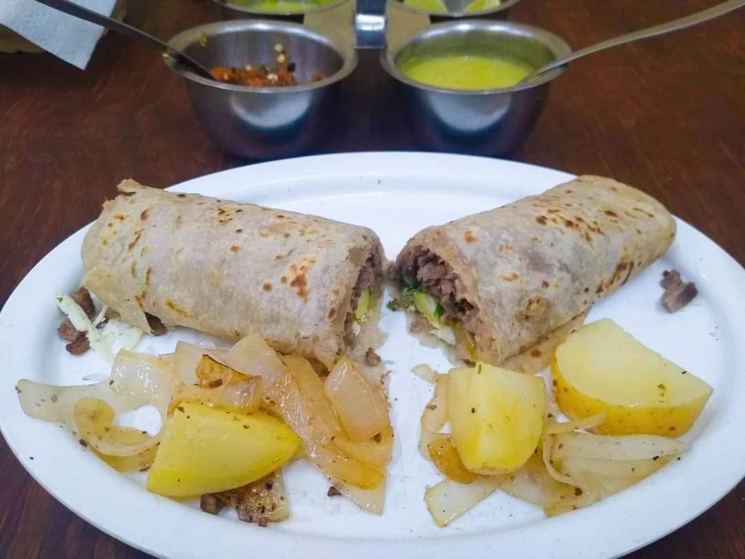 Taquería "El abuelo" image 3