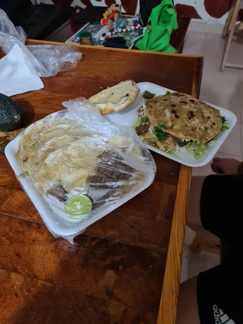 Tacos Doña Chave image 7