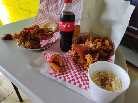 CRUJI POLLO image 3