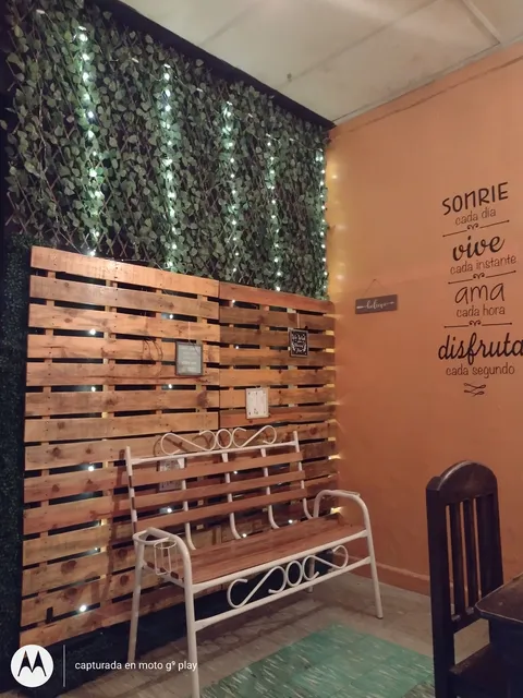 La pizzeria image 6