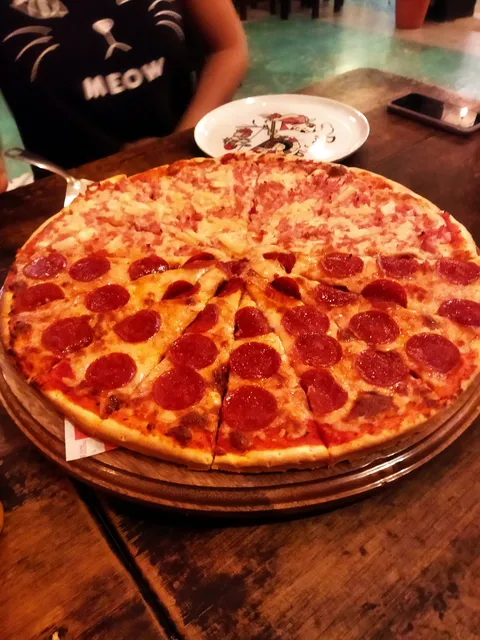 La pizzeria image 7