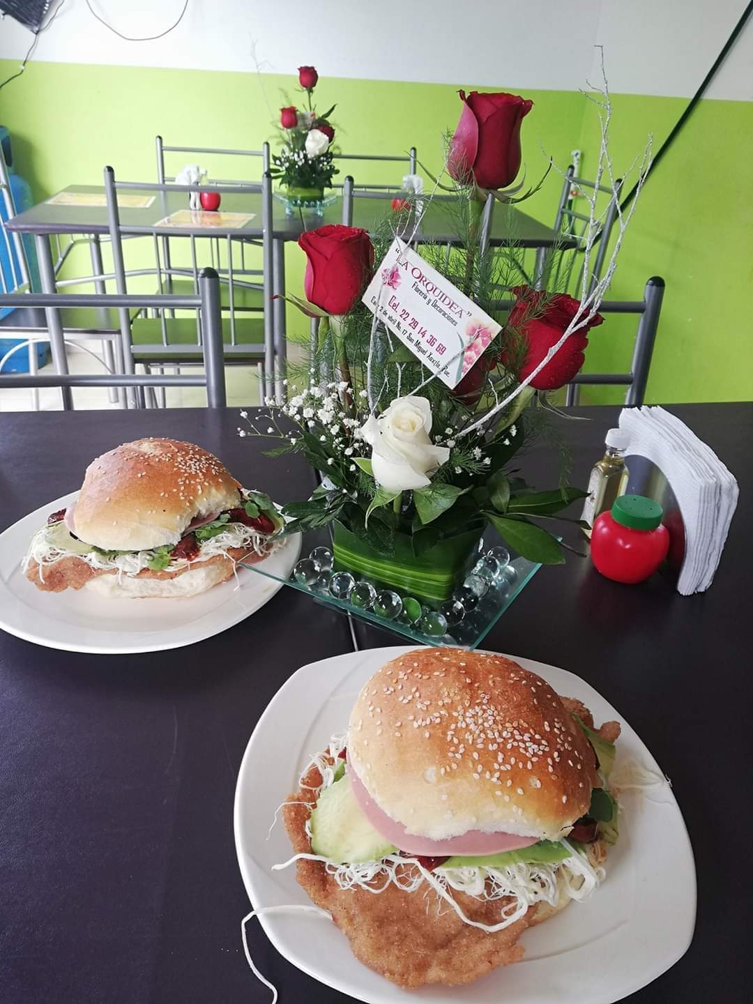 Tortas Y Cemitas Liz image 6