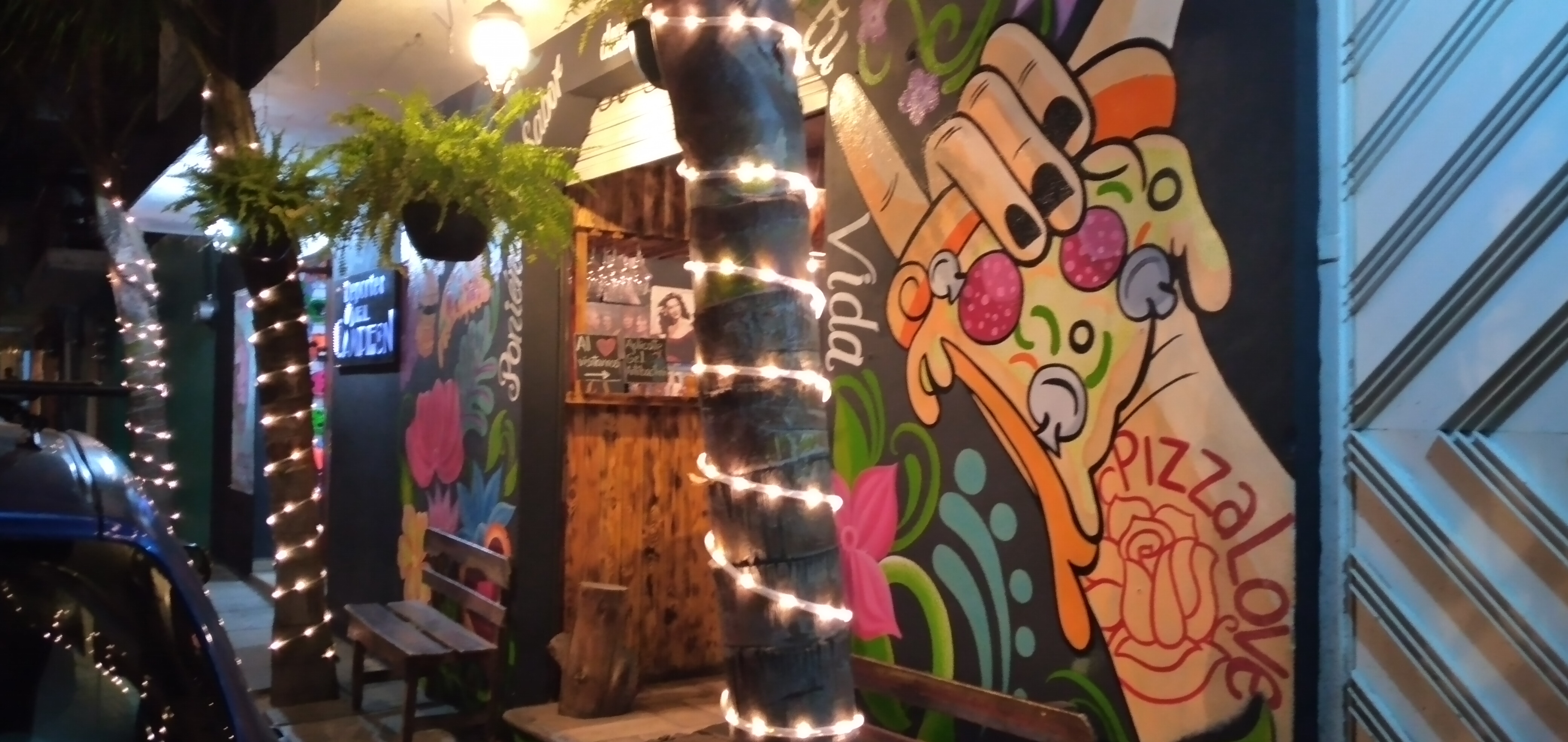 El Callejon de San Miguel image 10