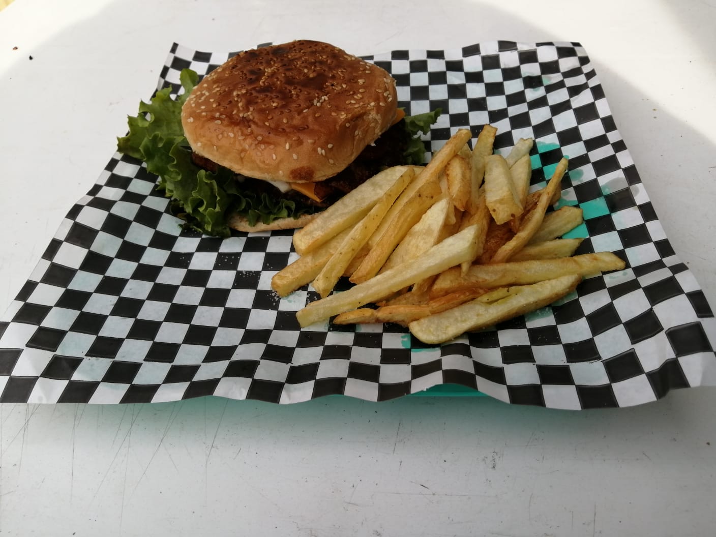 La Abeja Negra image 10