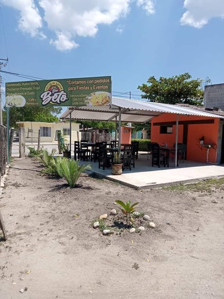 Taquitos al vapor "Don Beto" image 4