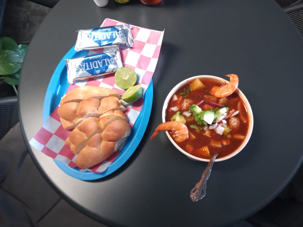 "El Pri" Tostadas y Mariscos image 4