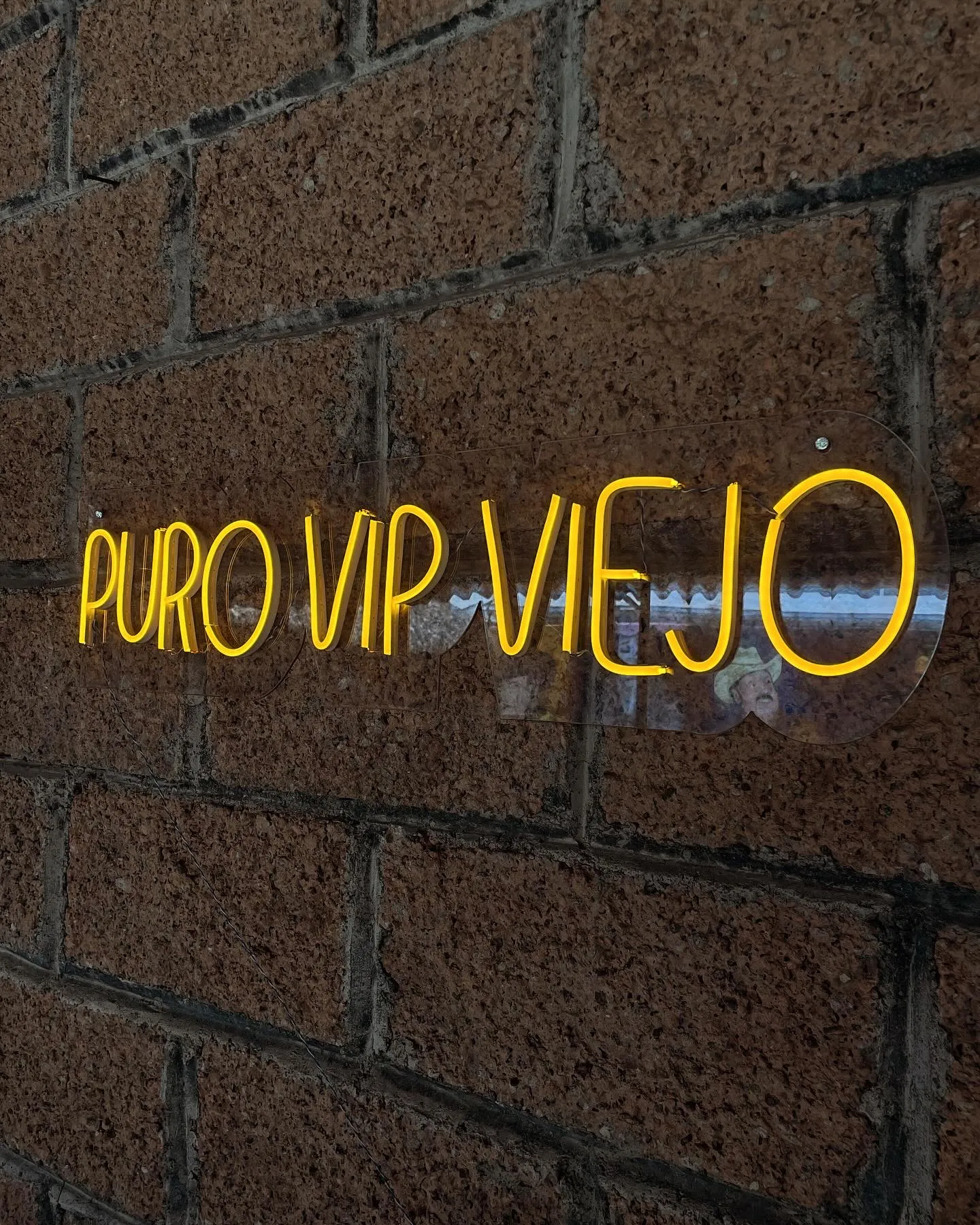 Dompe image 4