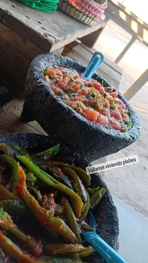Birrieria El lobo image 2