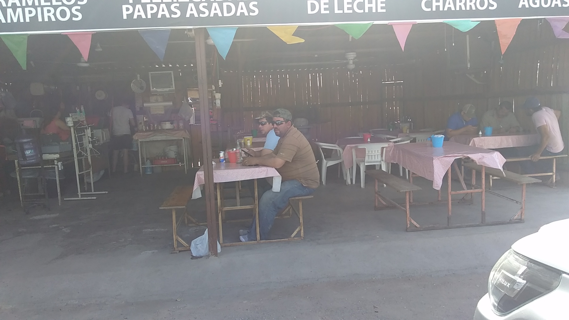 Birrieria Las Palmas image 5