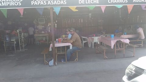 Birrieria Las Palmas image 5