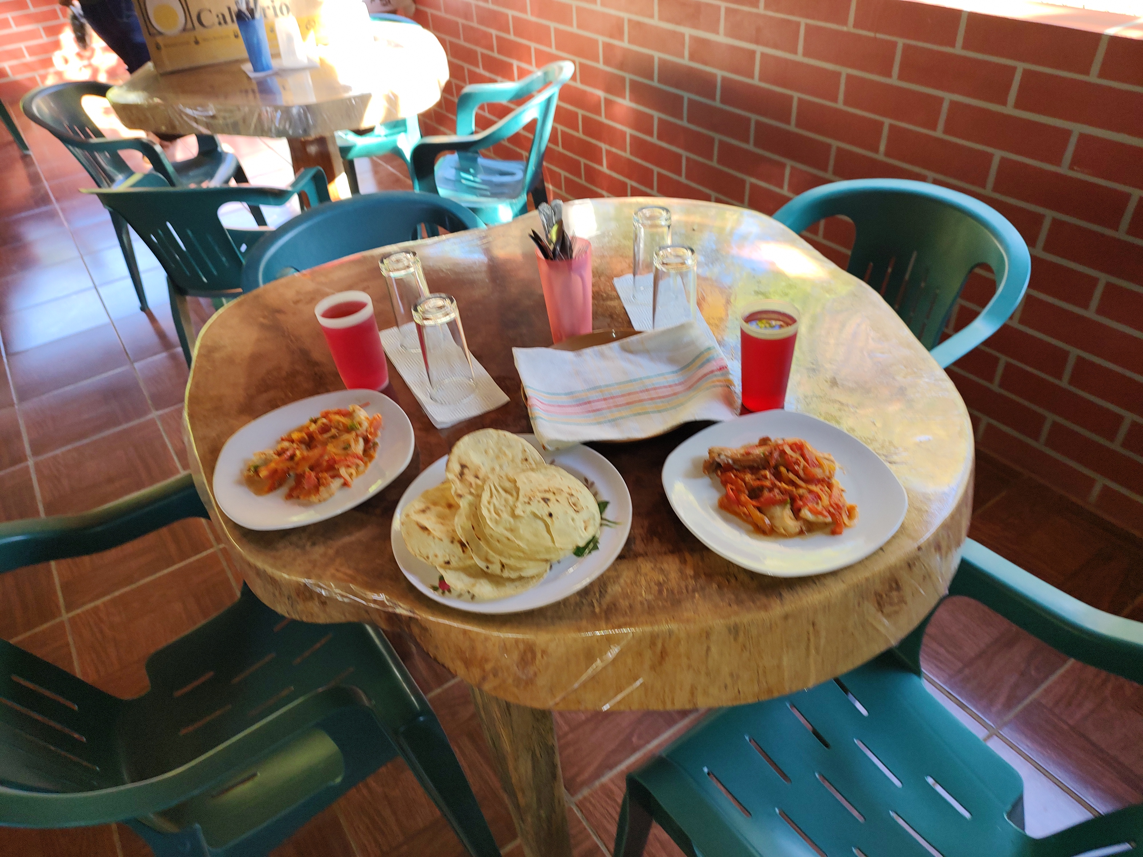 Comedor el mirador granadillo san Miguel del puerto image 6