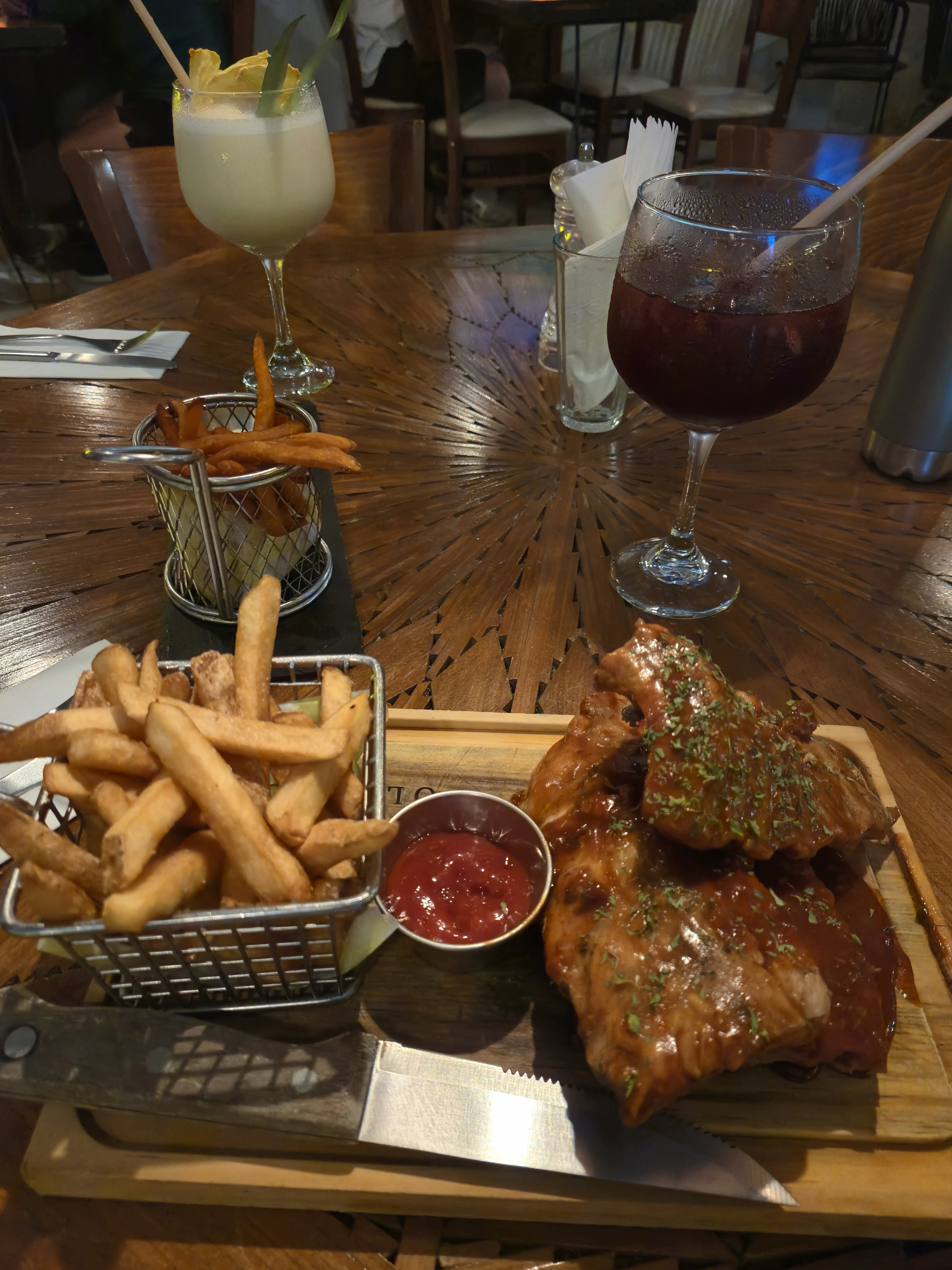 Oliver's steakhouse image 6