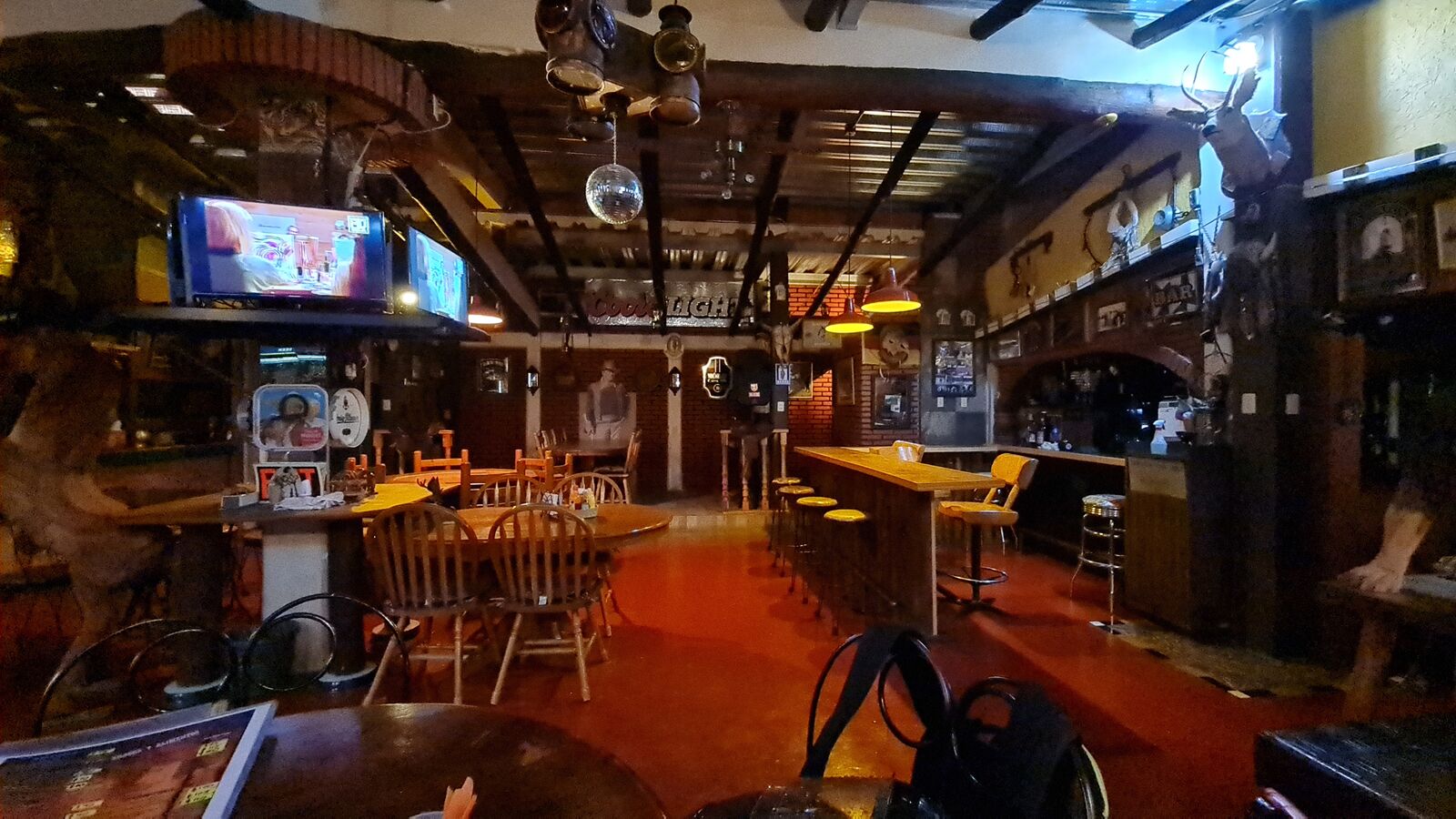 Country Western RL Bar y Grill image 4