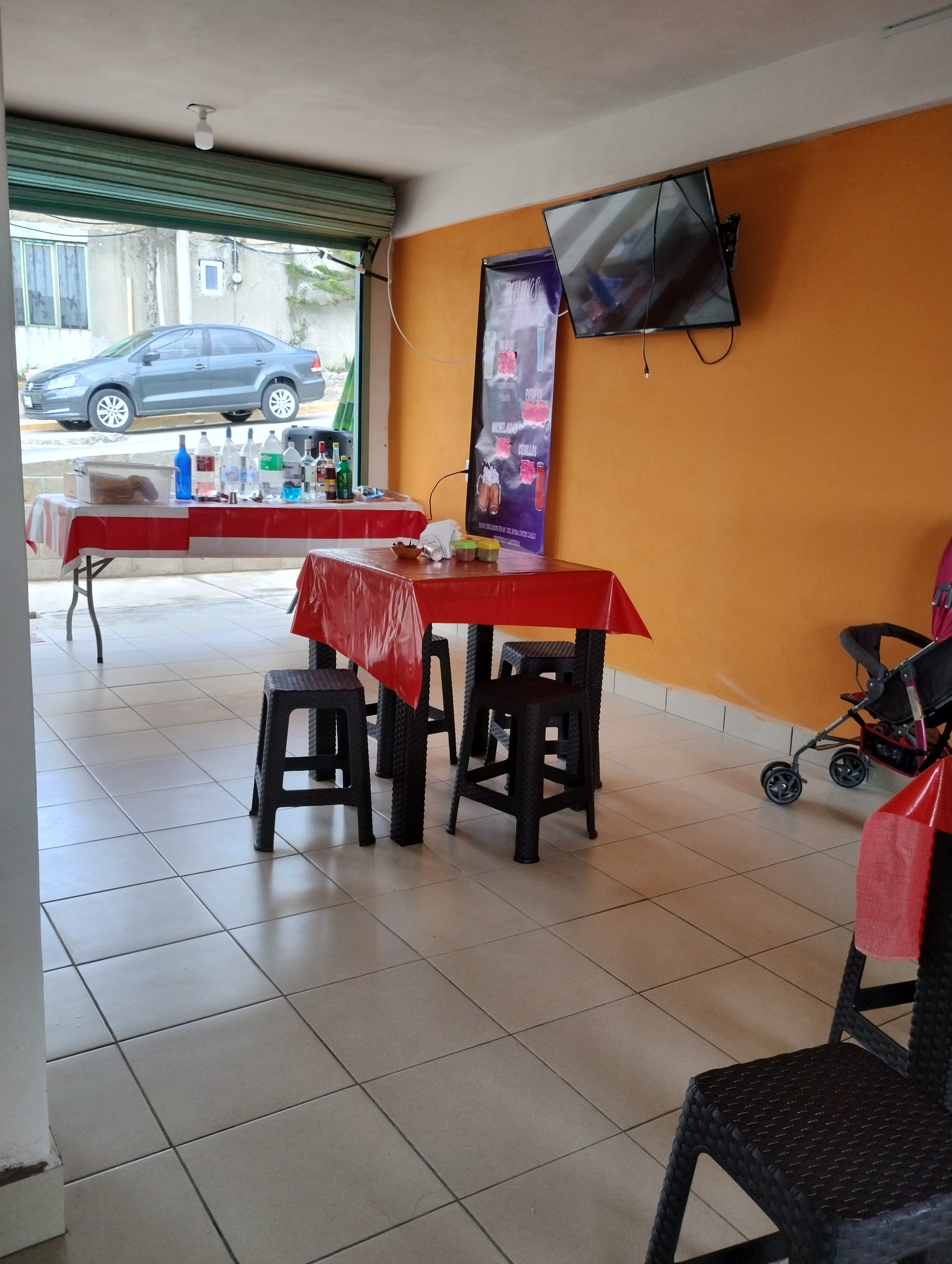 ELI BURGUERS image 10