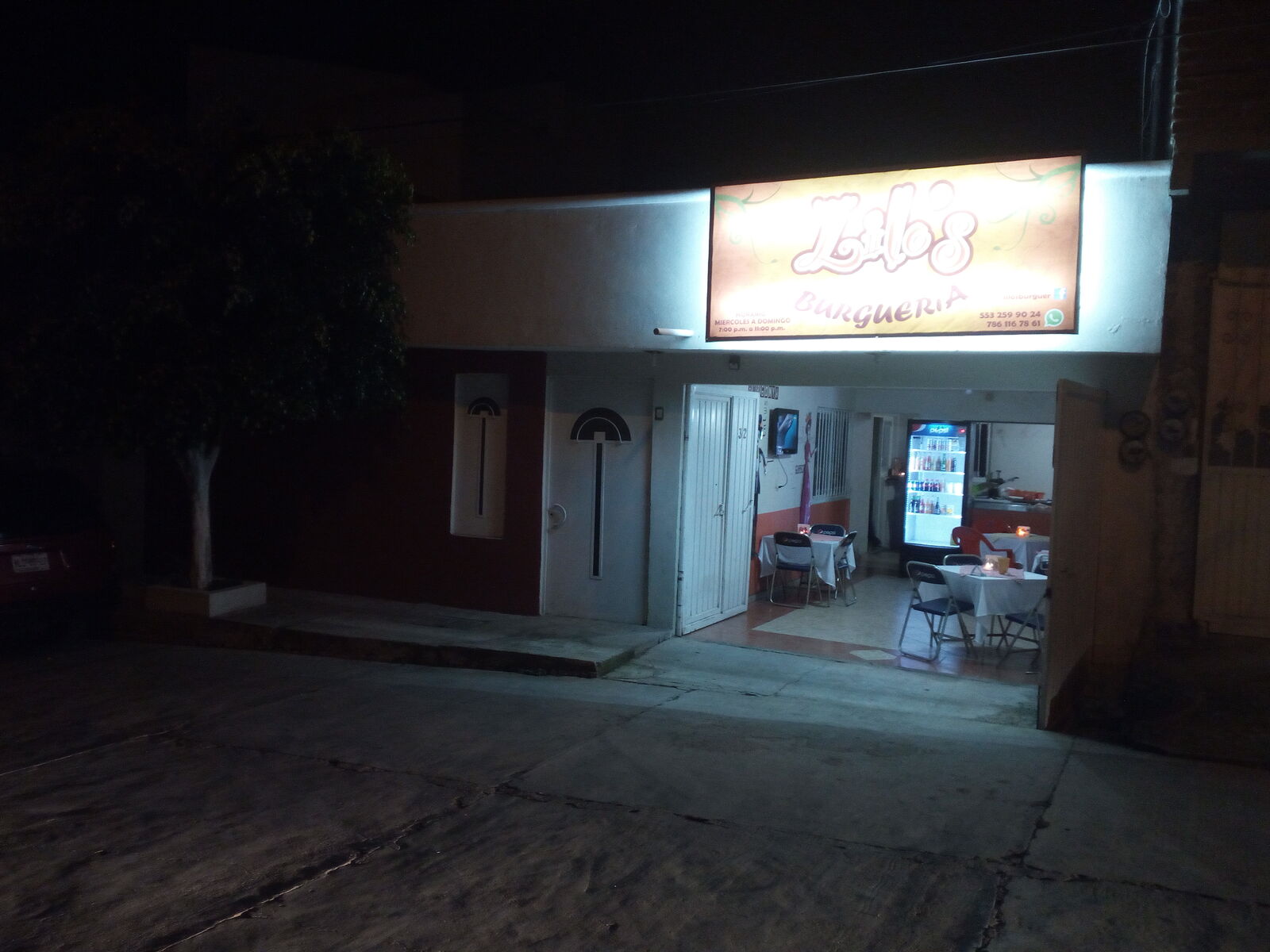 Lilos Burgeria image 3