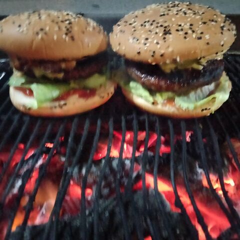 Fati's Burger image 1