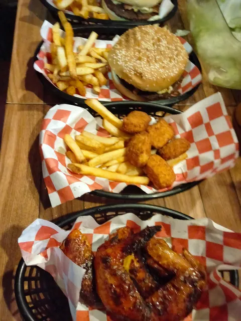 Fati's Burger image 2