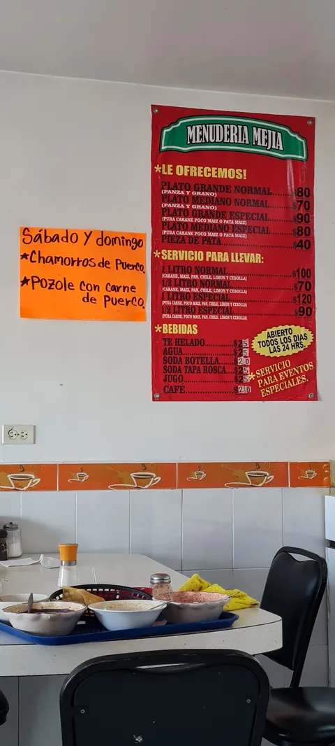 Menuderia Mejia Tamales y Chamorros image 3