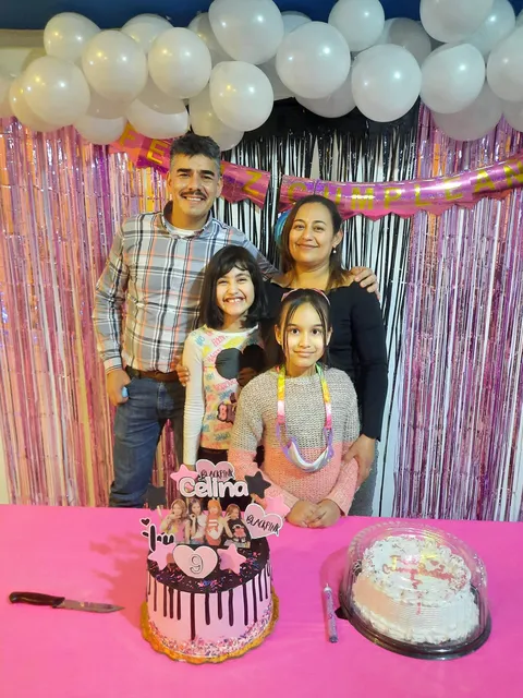 Friends image 8