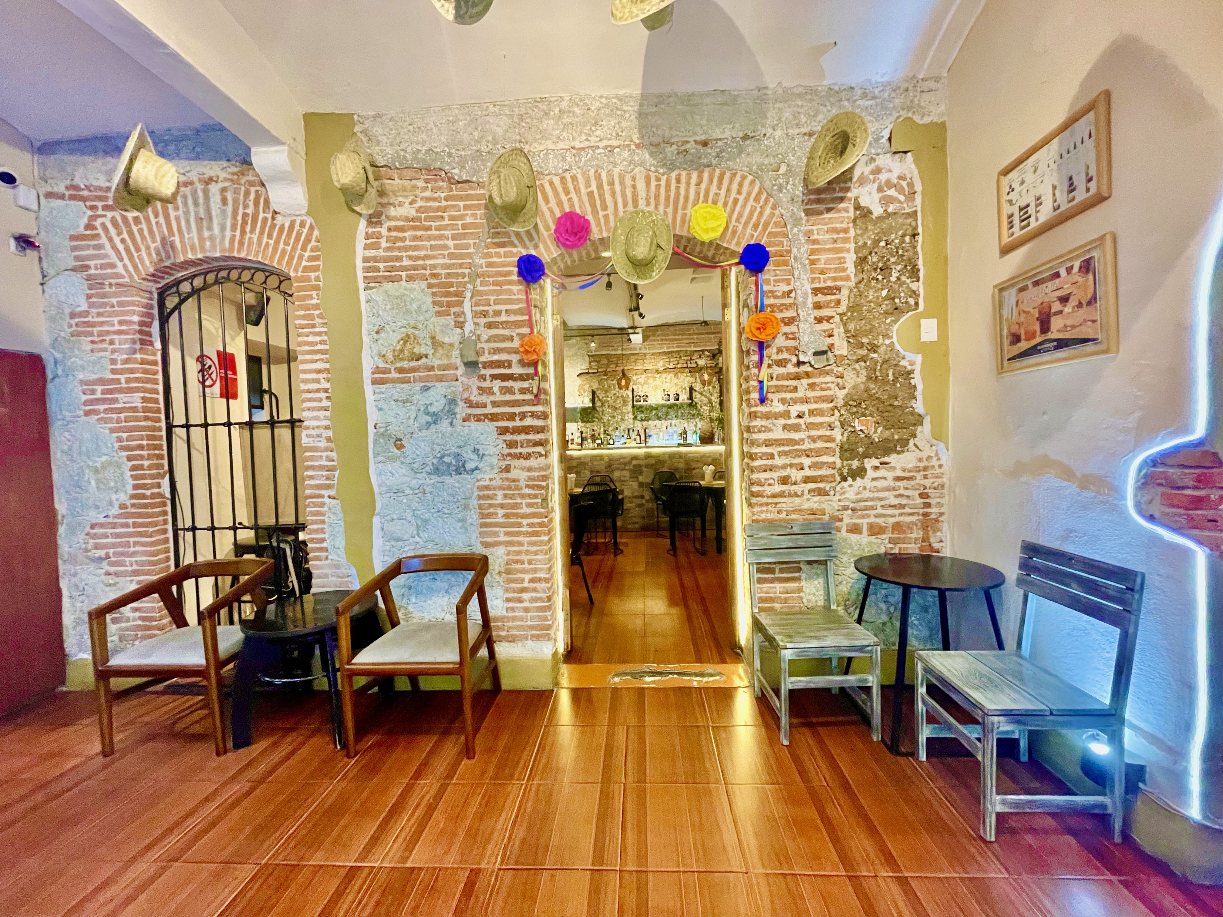 ALAMBIQUE-Tradicional Restobar image 1