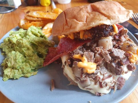 Los Cortes AFZ. Smoked Brisket, Steaks & Drinks image 2