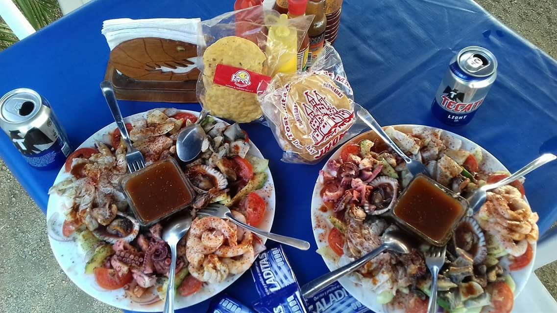 Mariscos El Punto image 9