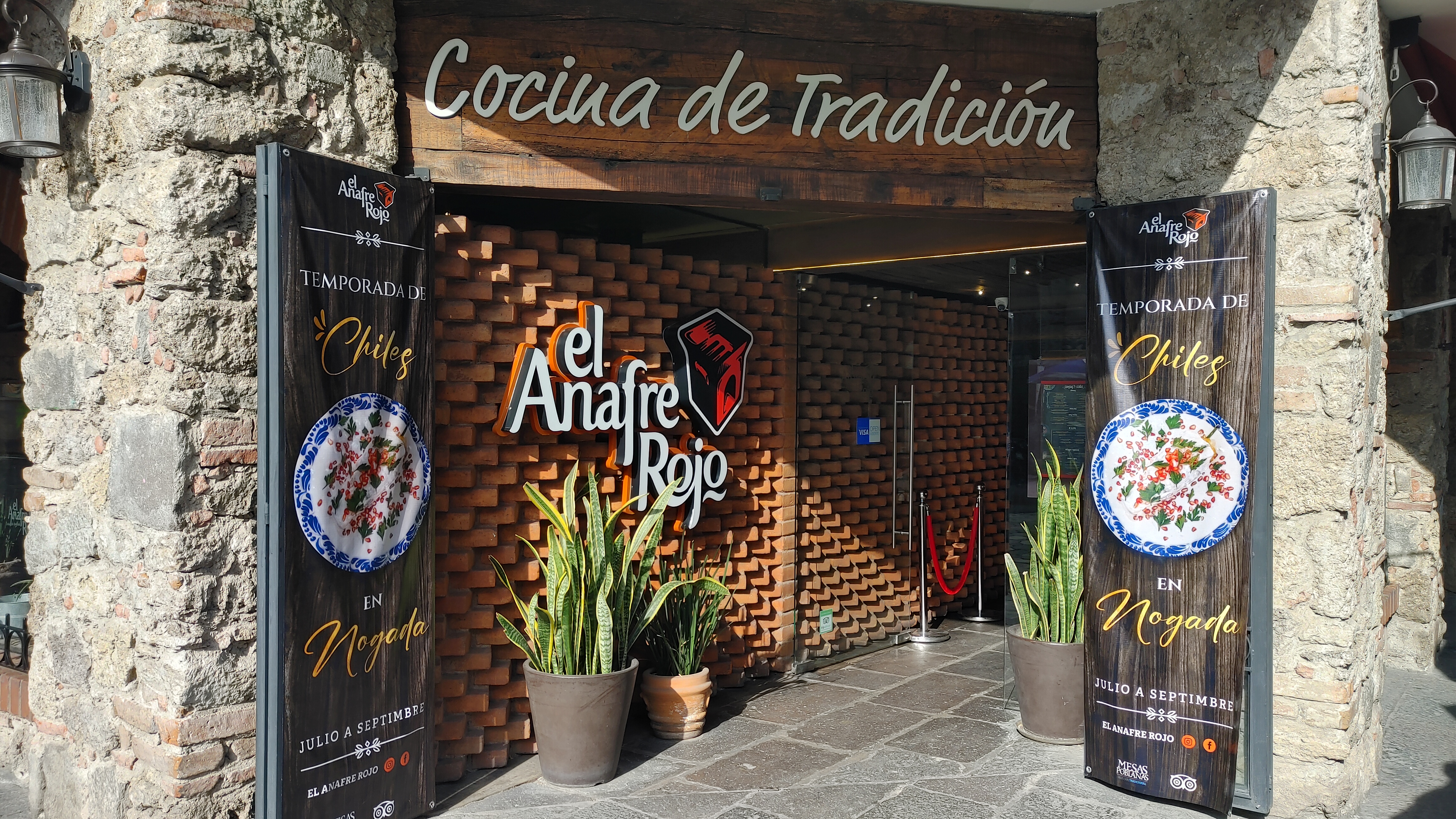 El Anafre Rojo image 7