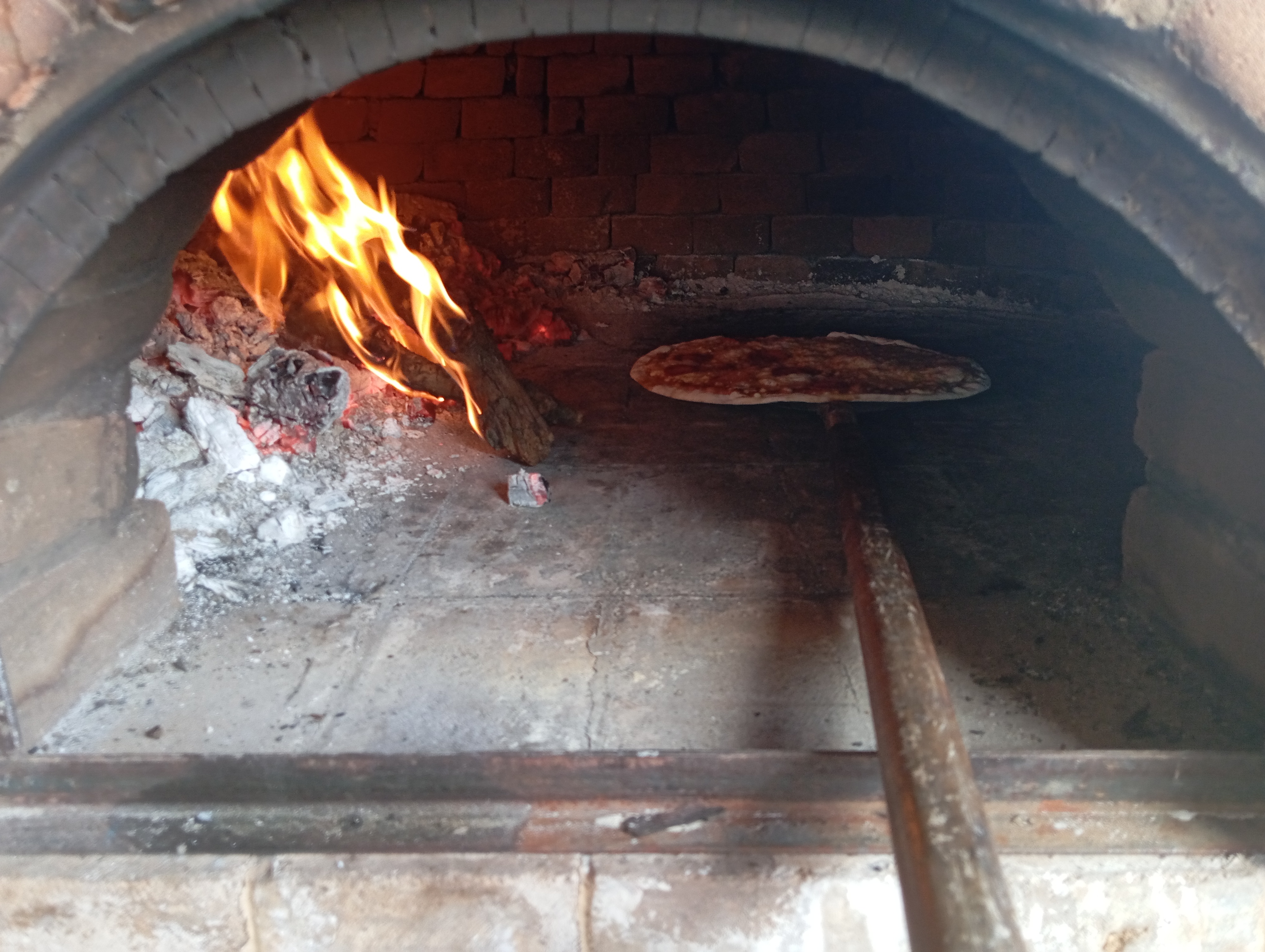 Pizzeria La Artesana image 4